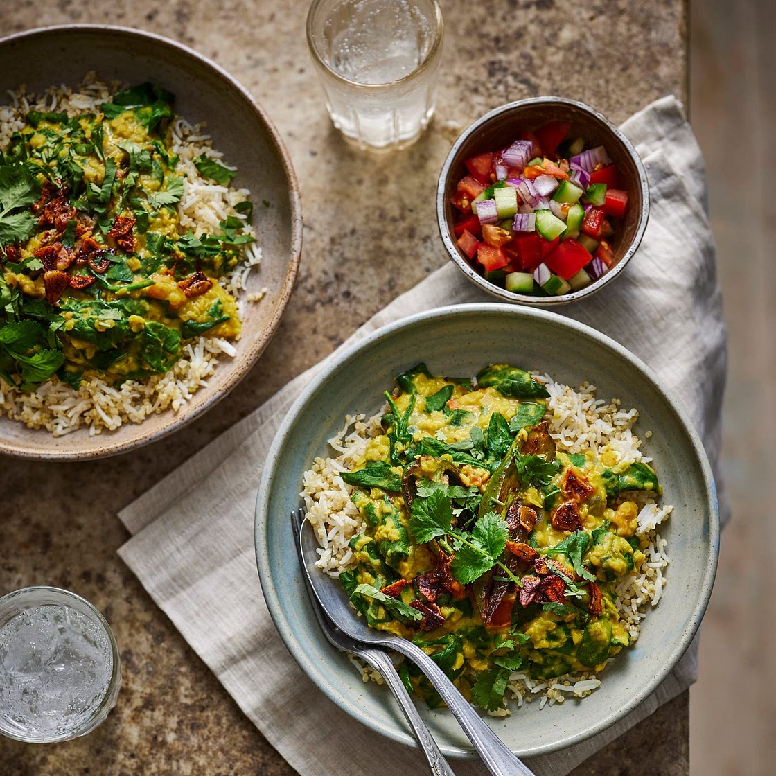 Creamy coconut & spinach dhal