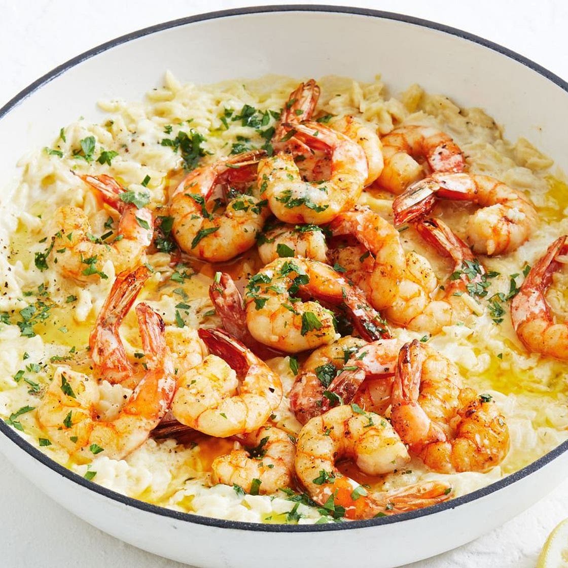 One-pan creamy garlic prawn risoni recipe