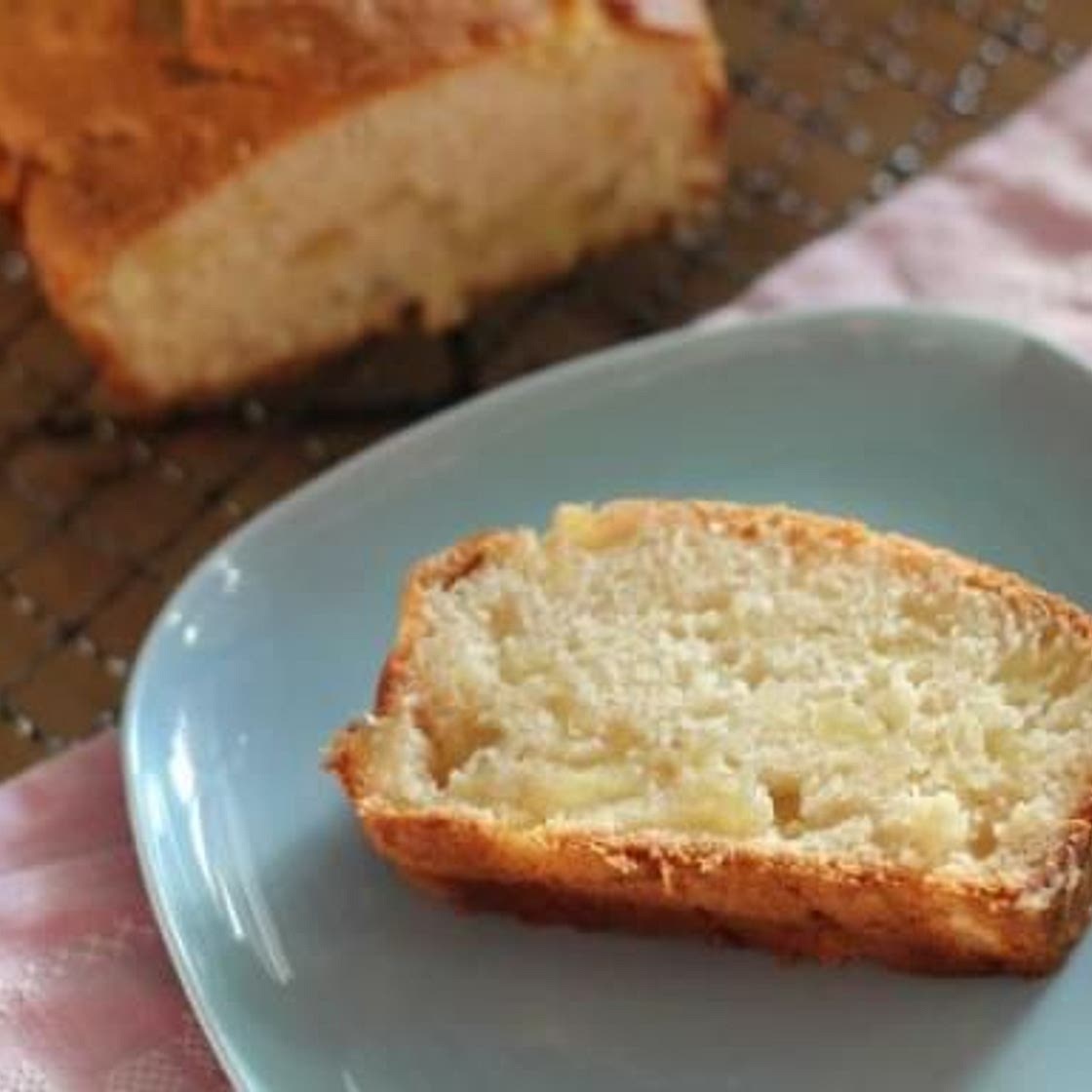3-Ingredient Pineapple Cake recipe