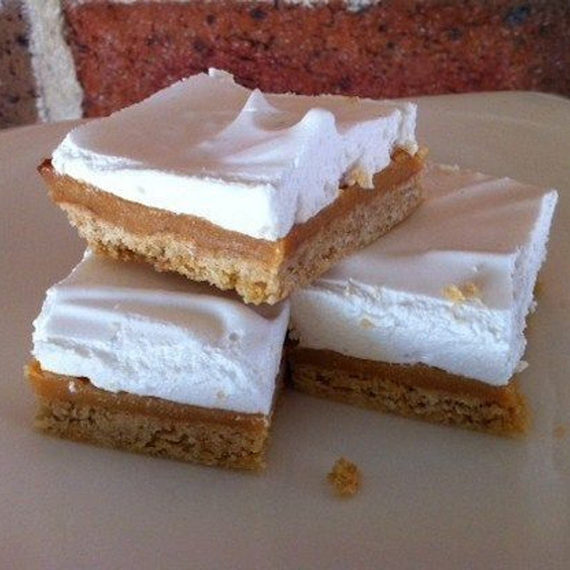 Caramel Marshmallow Slice recipe