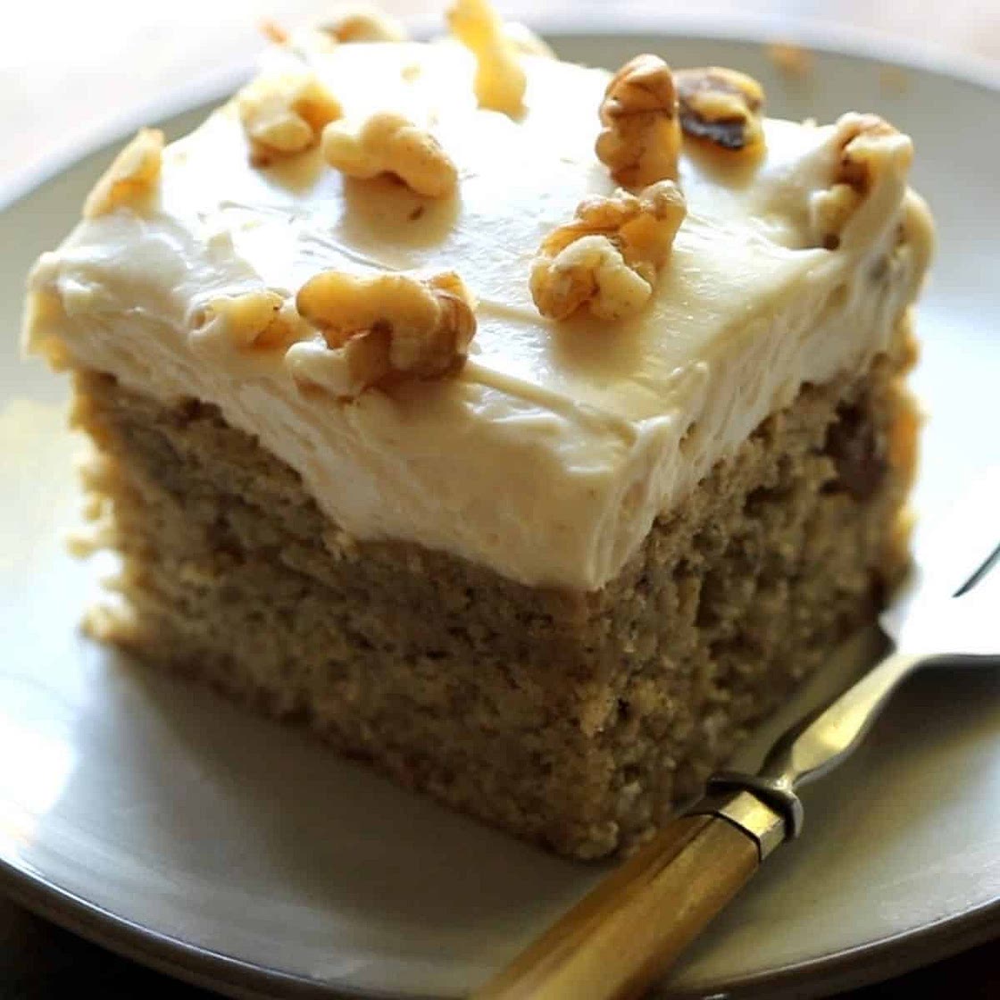 Banana Cake with Cream Cheese Frosting Recipe