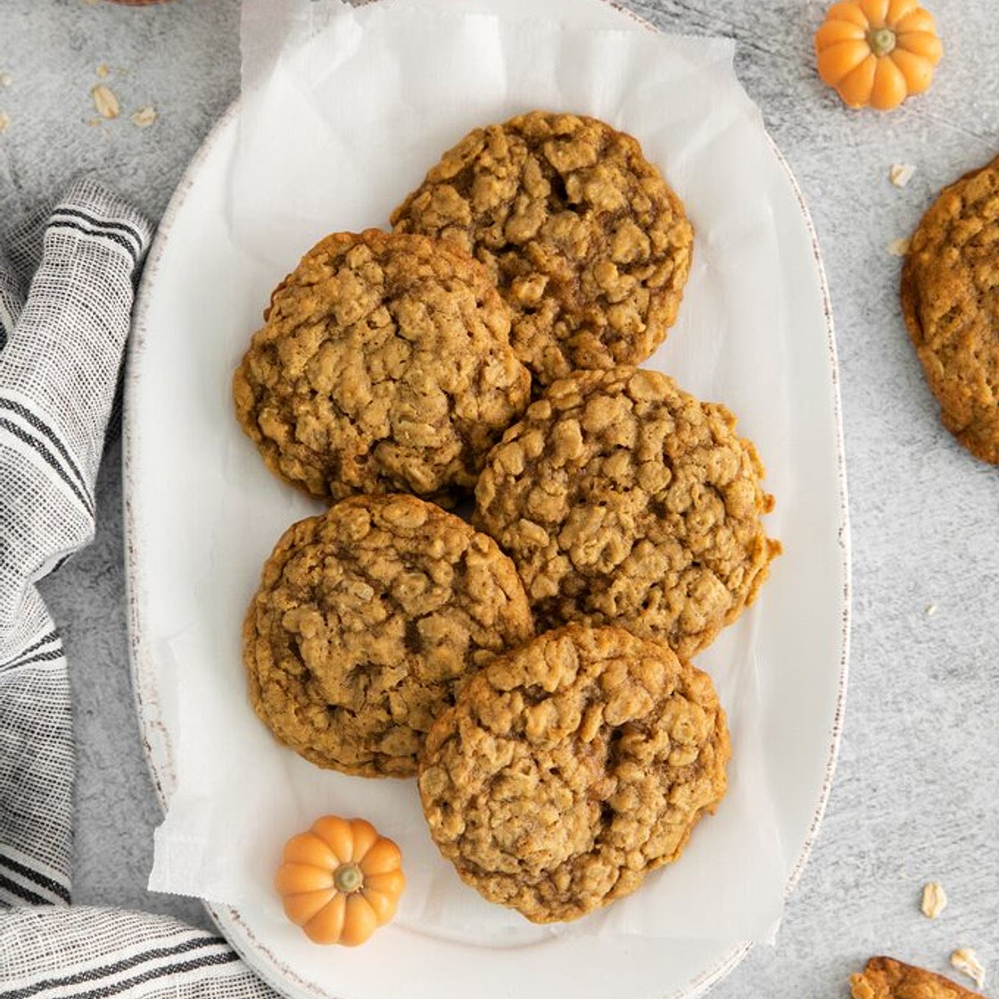 Pumpkin Spice Oatmeal Cookies