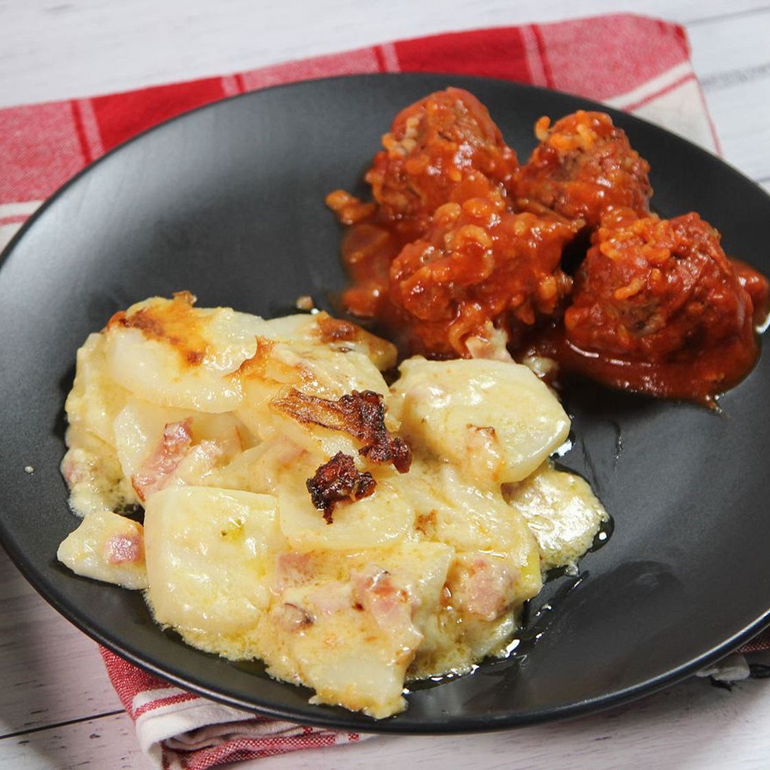 Very Creamy Potato Bake