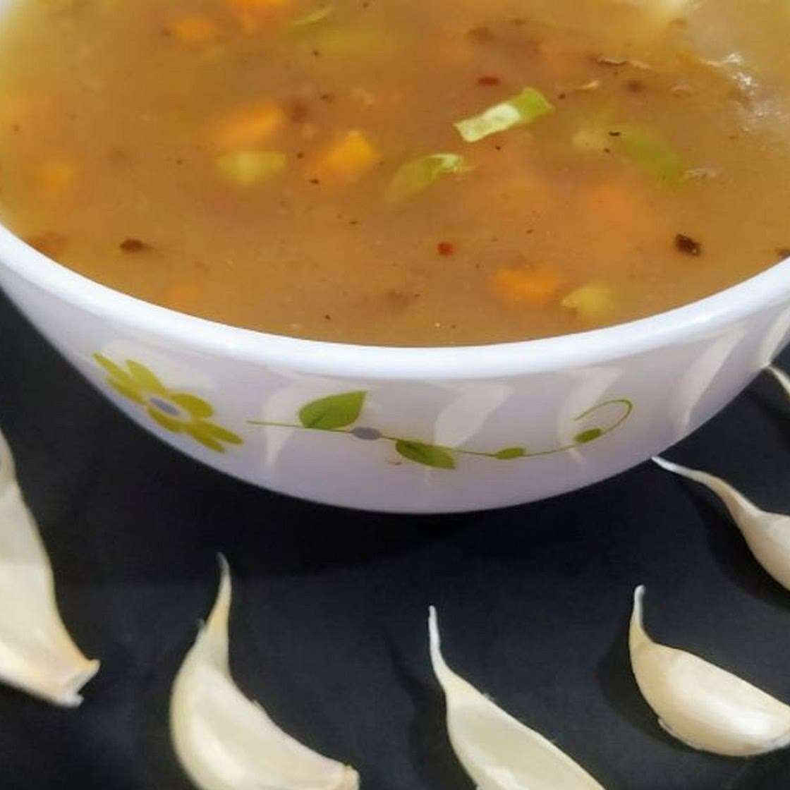 हॉट गार्लिक सूप (hot garlic soup recipe in Hindi)