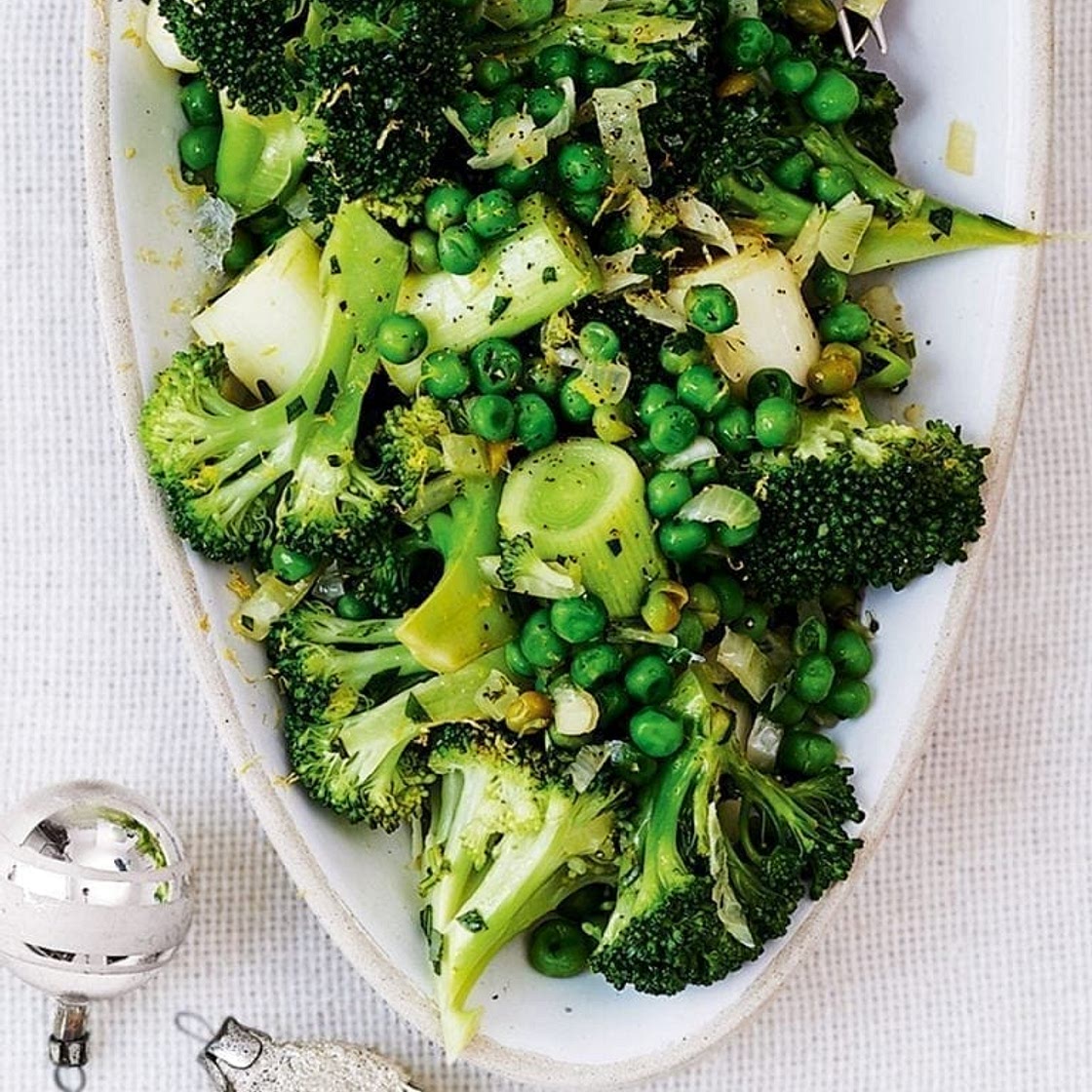 Steamed veg with sautéd onion, garlic, lemon and tarragon dressing