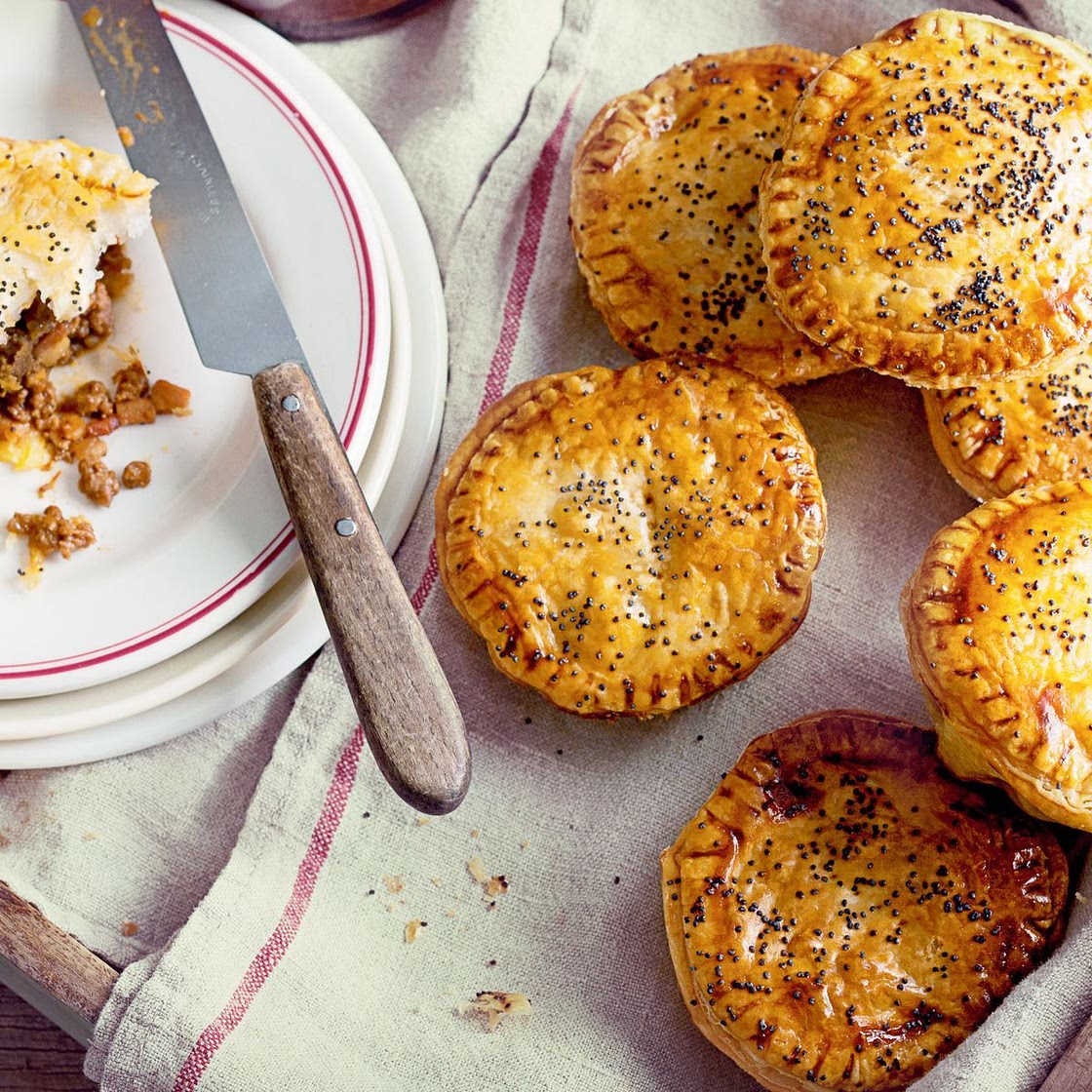 Mini beef pies
