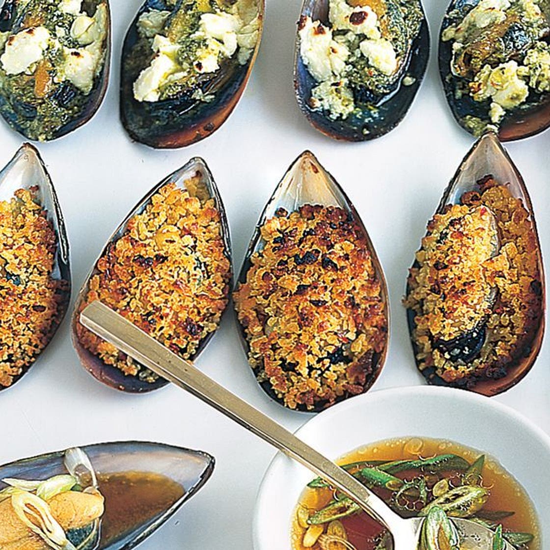 Trio of mussels