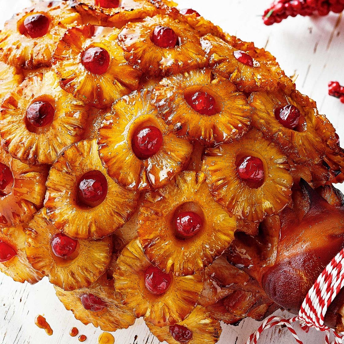 Pineapple maple-glazed ham