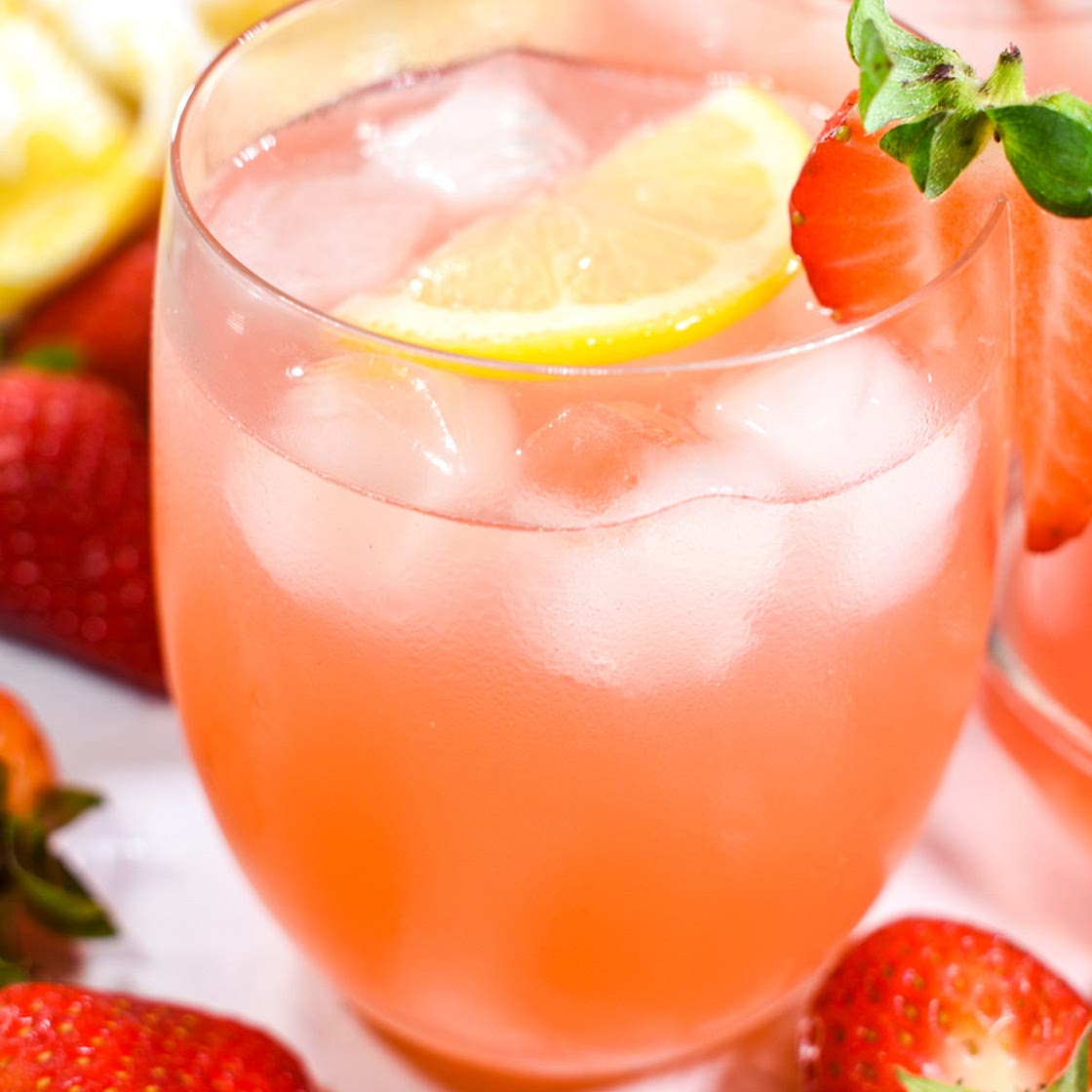 Rhubarb and Strawberry Lemonade