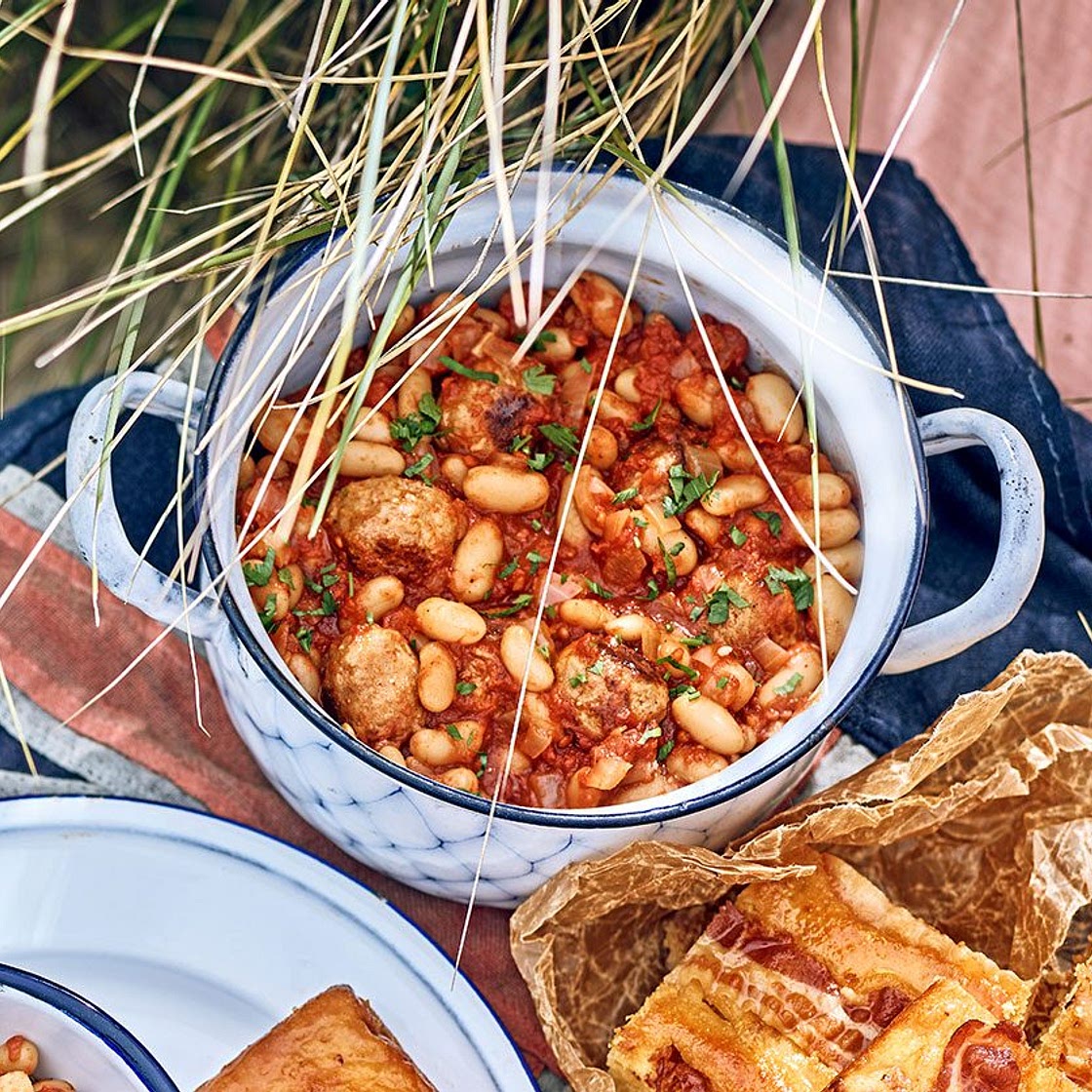 One-pan smoky beans & sausage meatballs