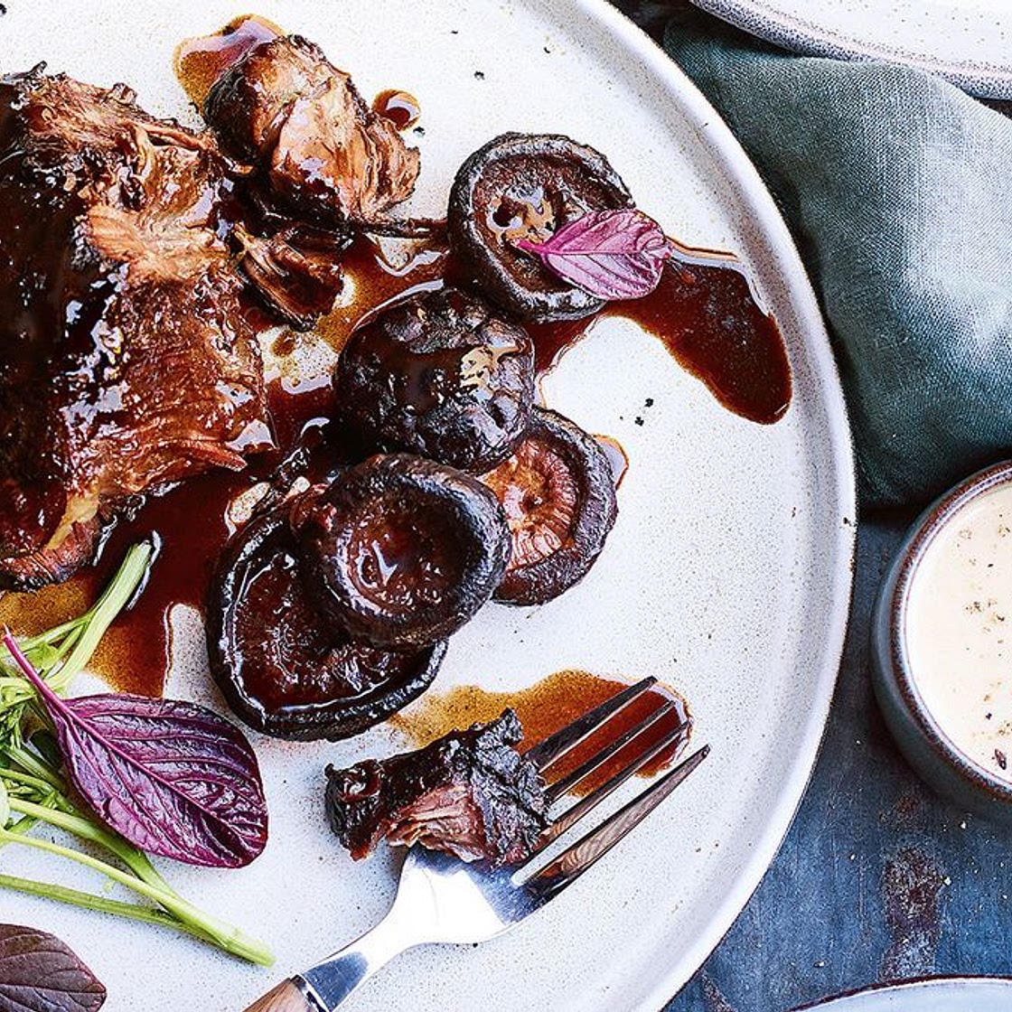 Slow-cooked beef cheeks with shiitake mushrooms