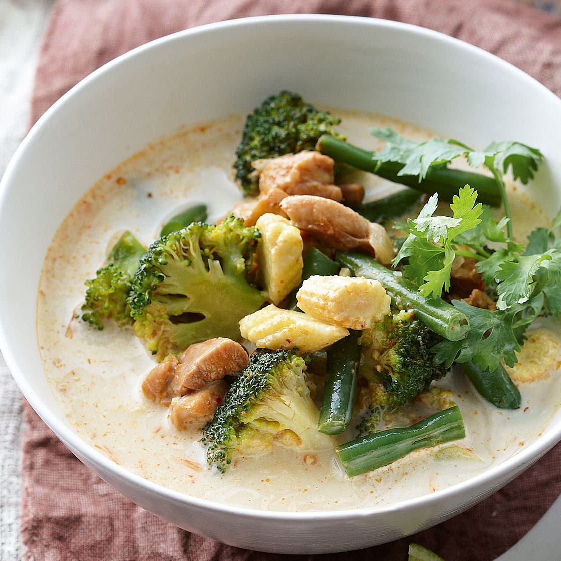 Thai red curry soup