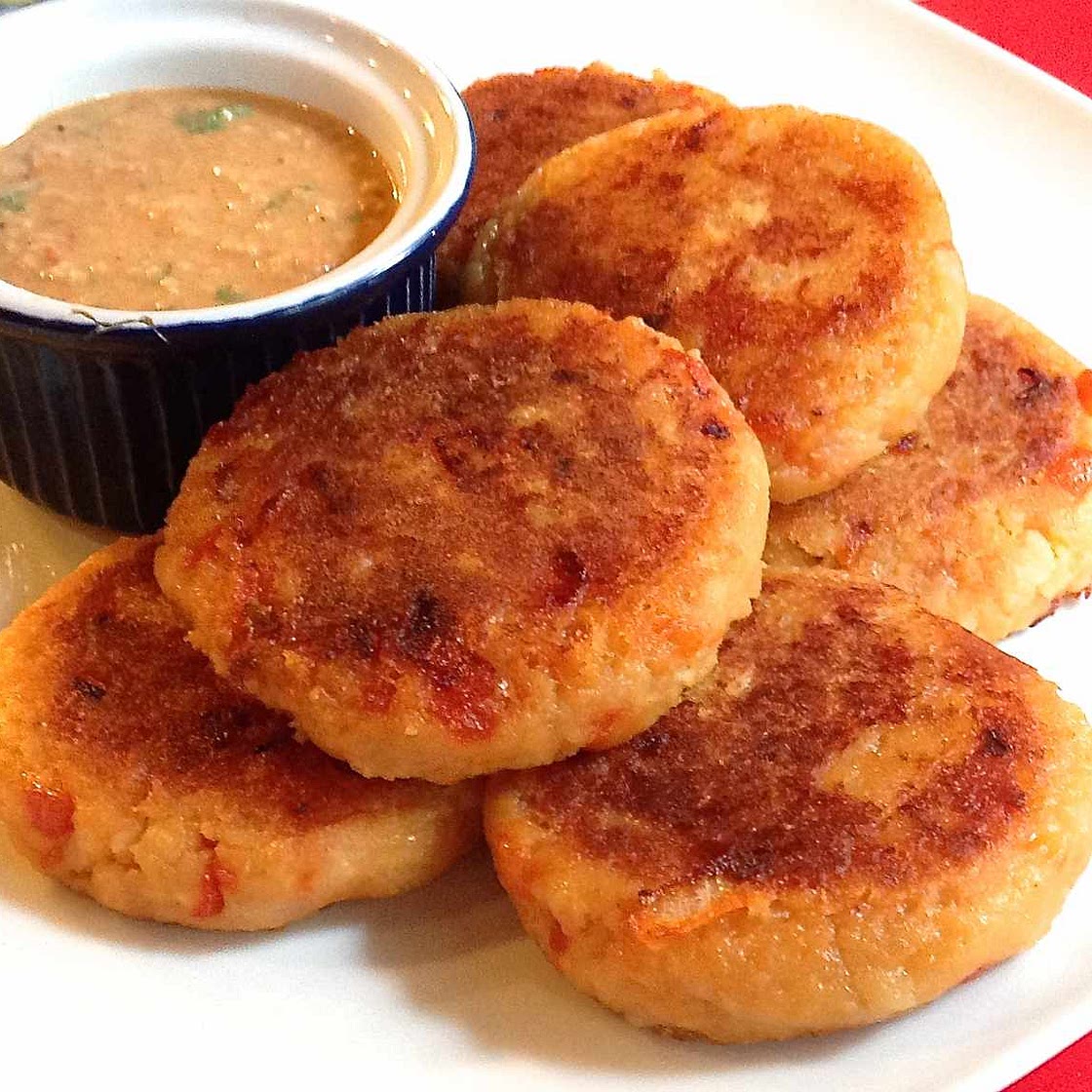Llapingachos (Ecuadorean Potato Pancakes)