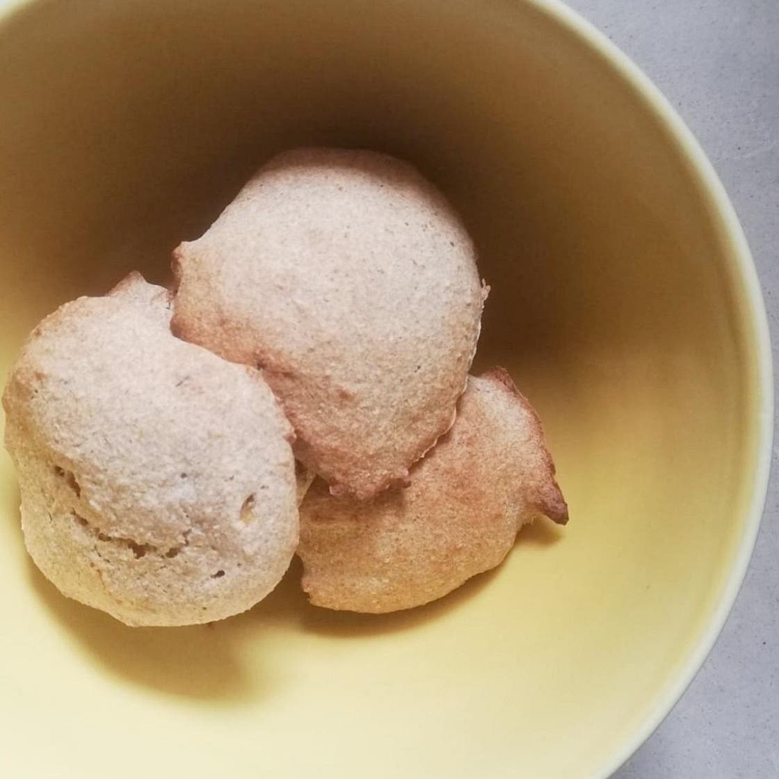 Receita de Bolinho de chuva assado vegano