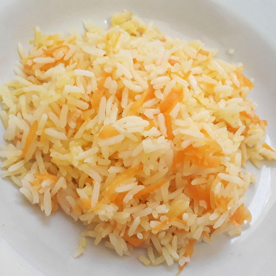 Receita de Arroz soltinho refogado com cenoura