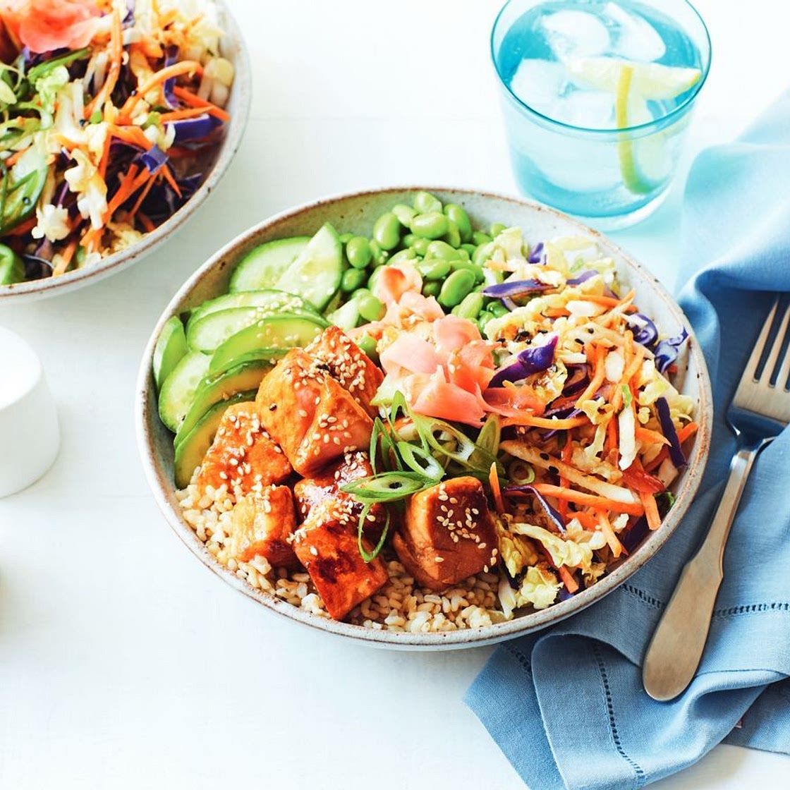 Teriyaki salmon poke bowl