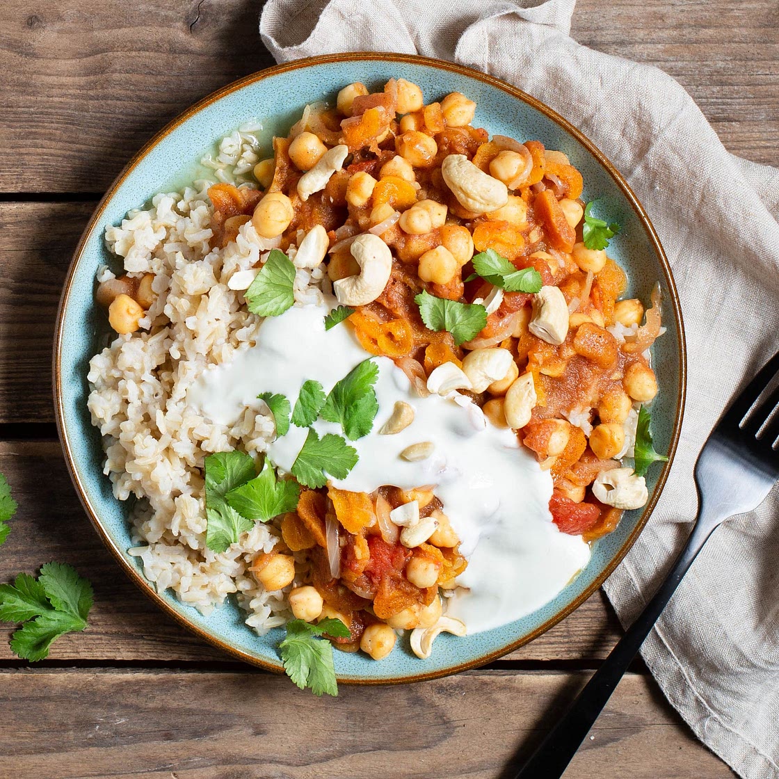 Vegetarisches Kichererbsencurry mit Aprikosen