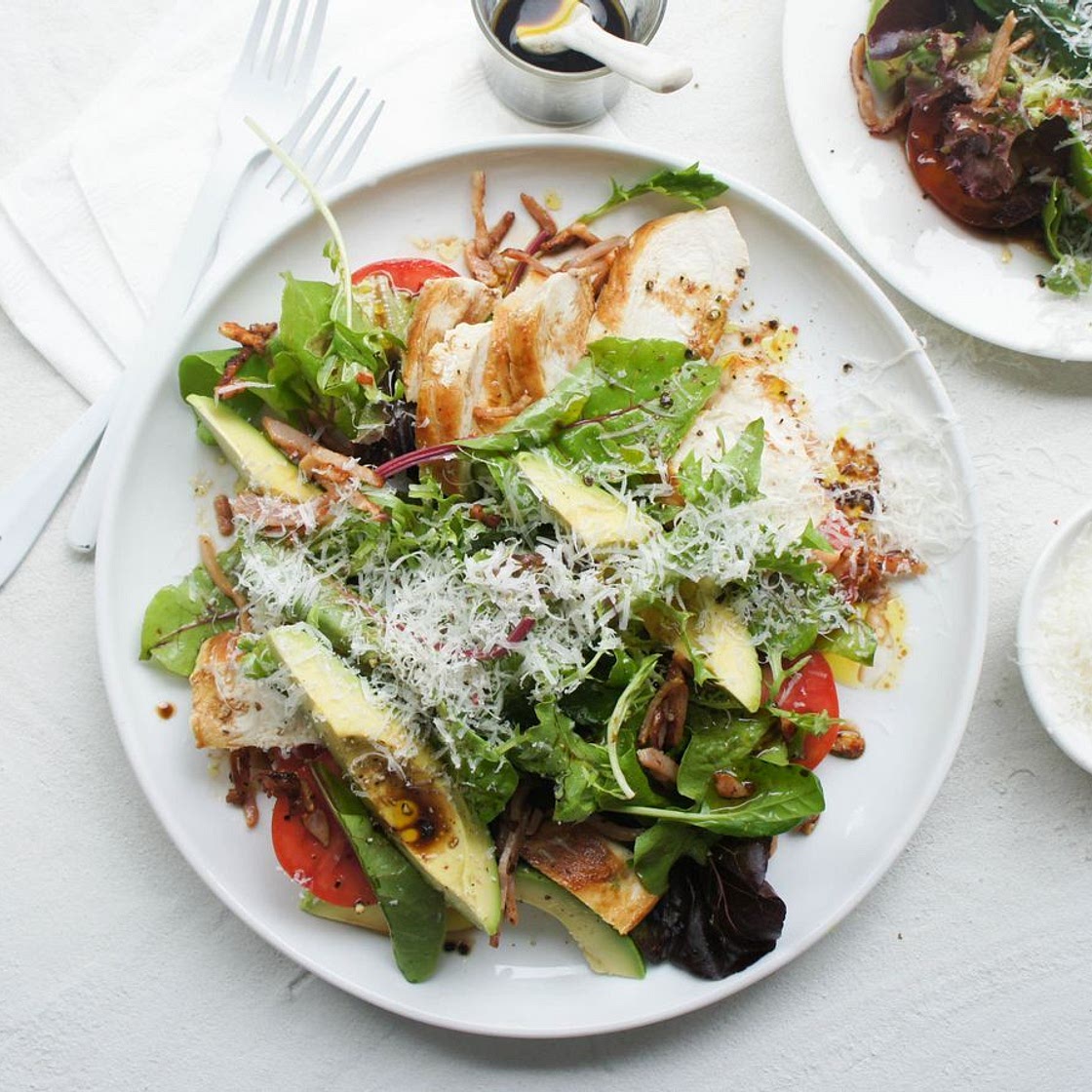 Chicken, Avocado and Bacon Salad Recipe