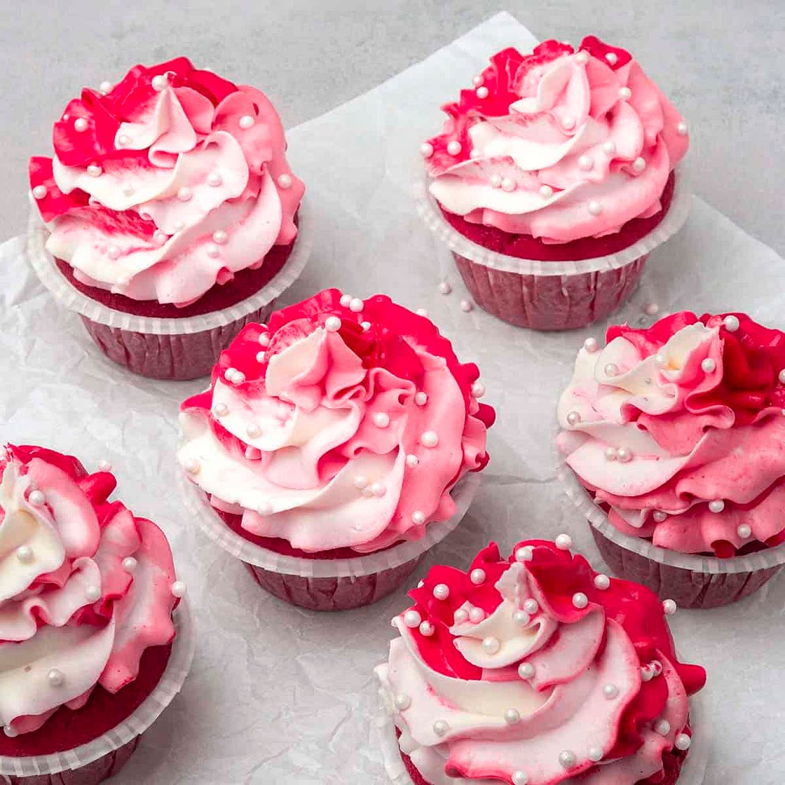 Pink cupcakes (VIDEO)