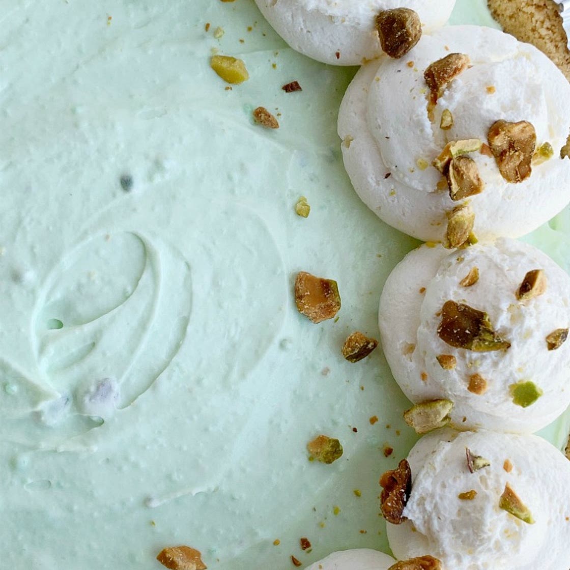 No Bake Pistachio Cheesecake Pie