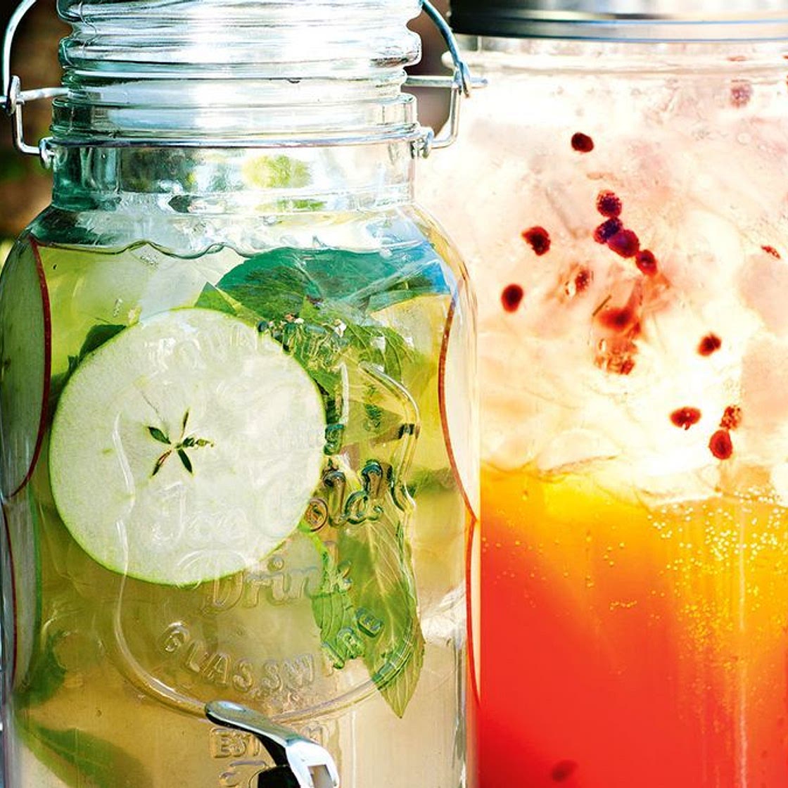 Apple-tea mocktail