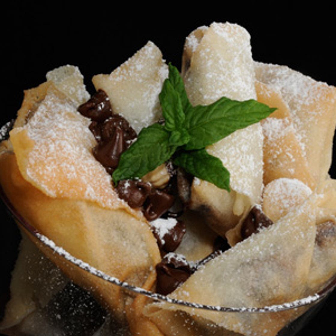 Chocolate frito con avellanas