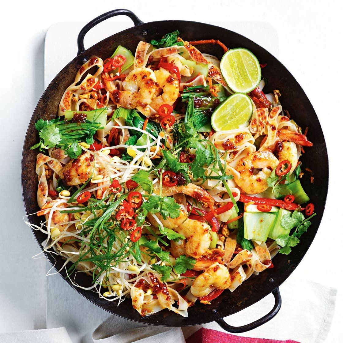 Spicy prawn pad thai recipe