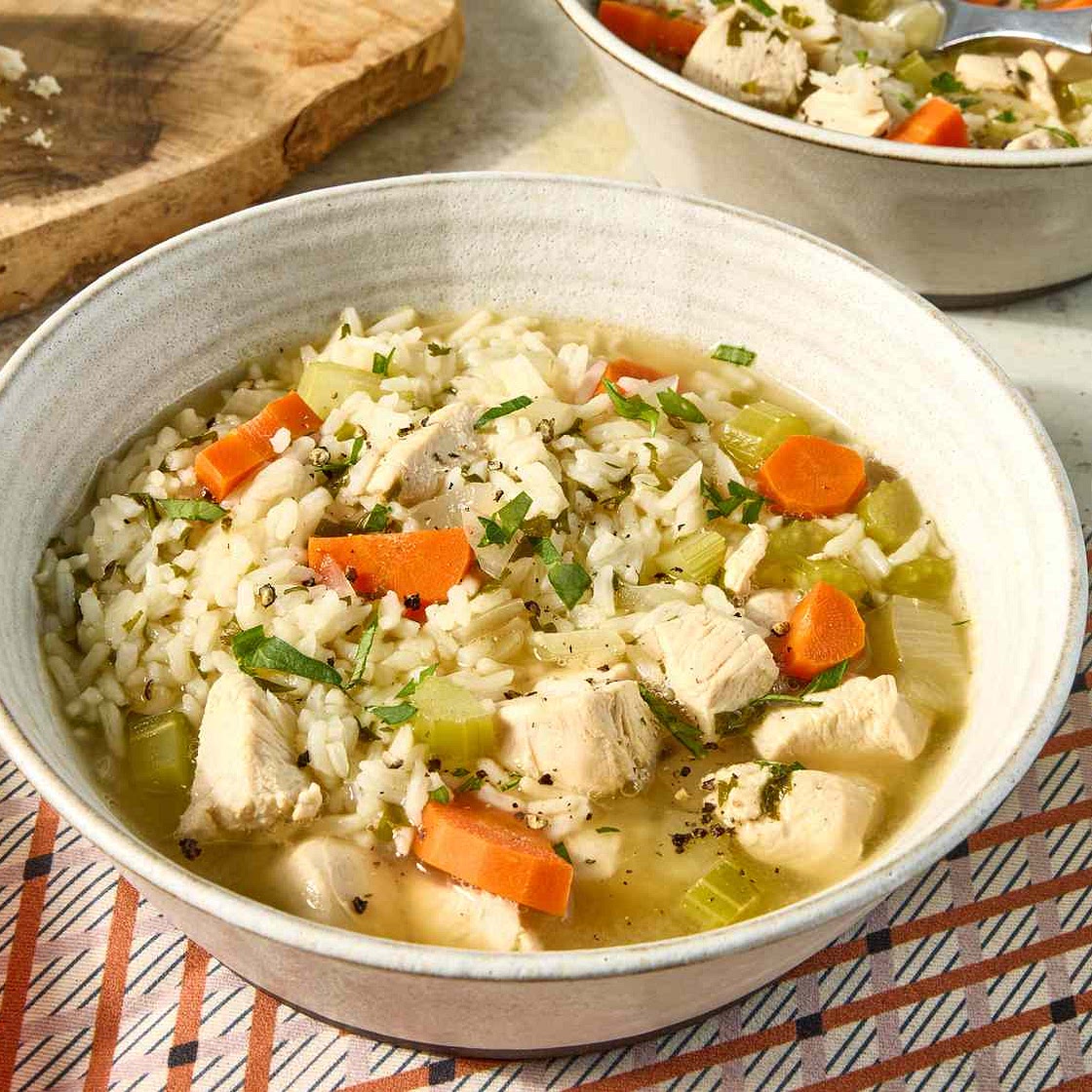Hearty Chicken and Rice Soup