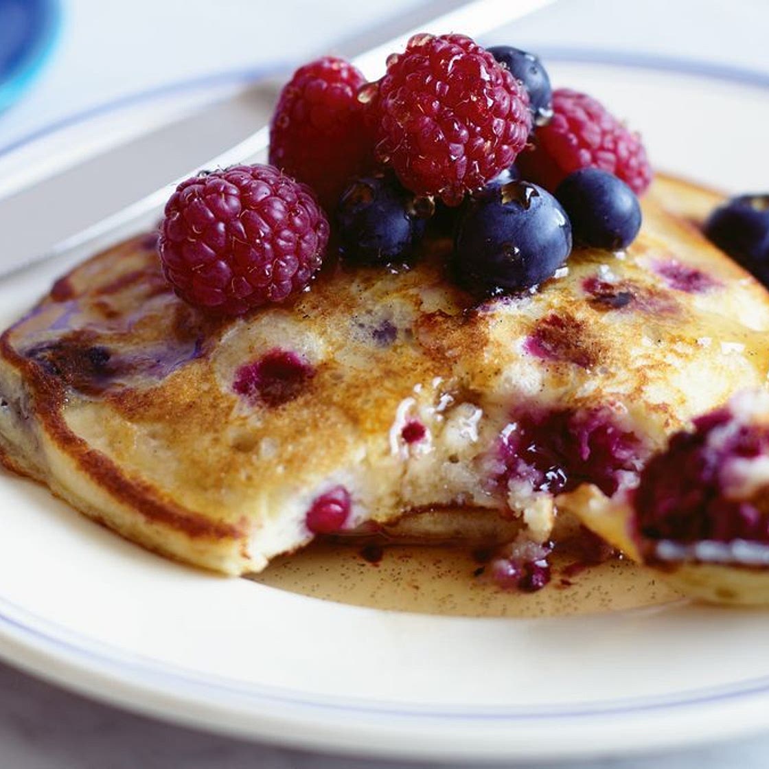 Mixed berry pancakes