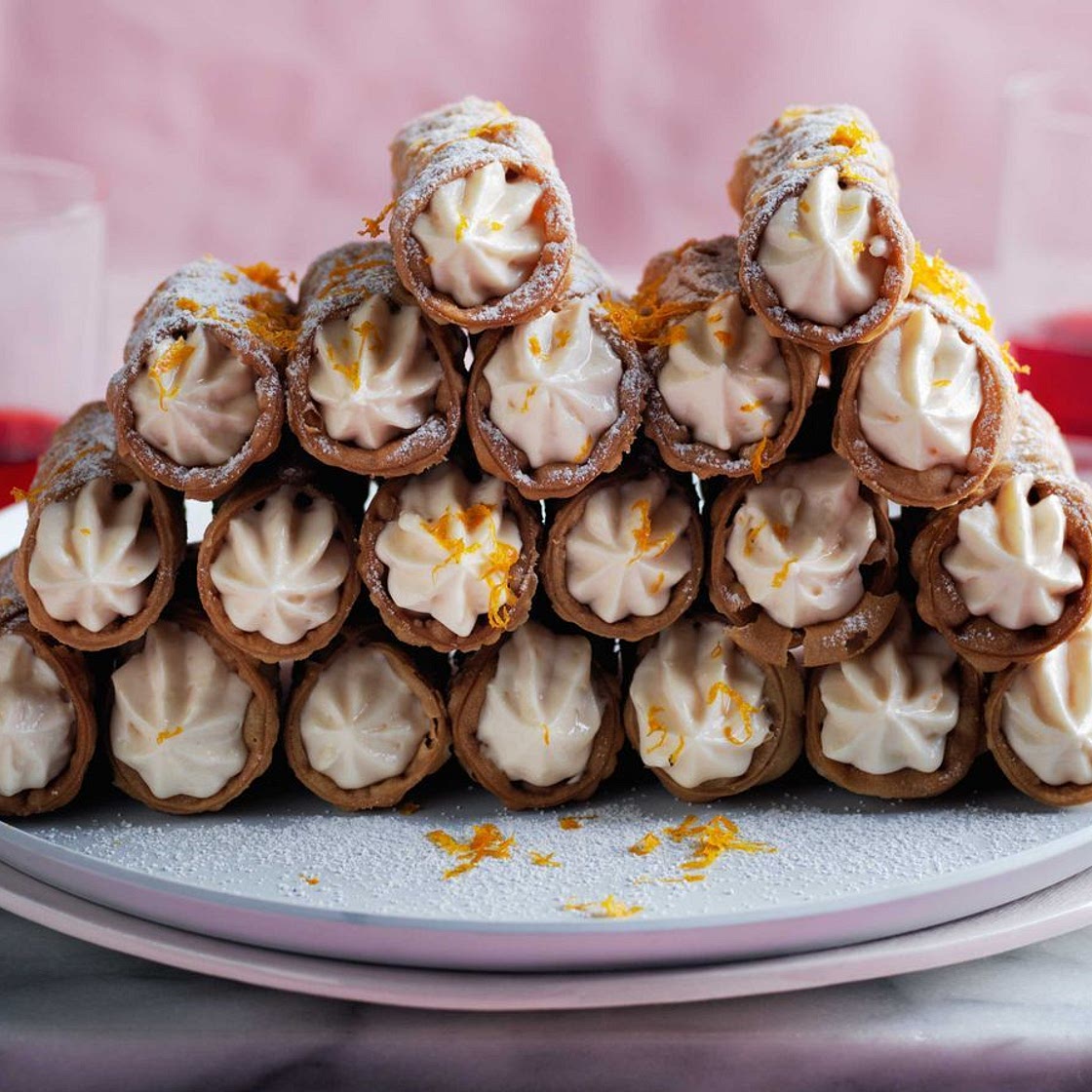 Campari and white chocolate cannoli