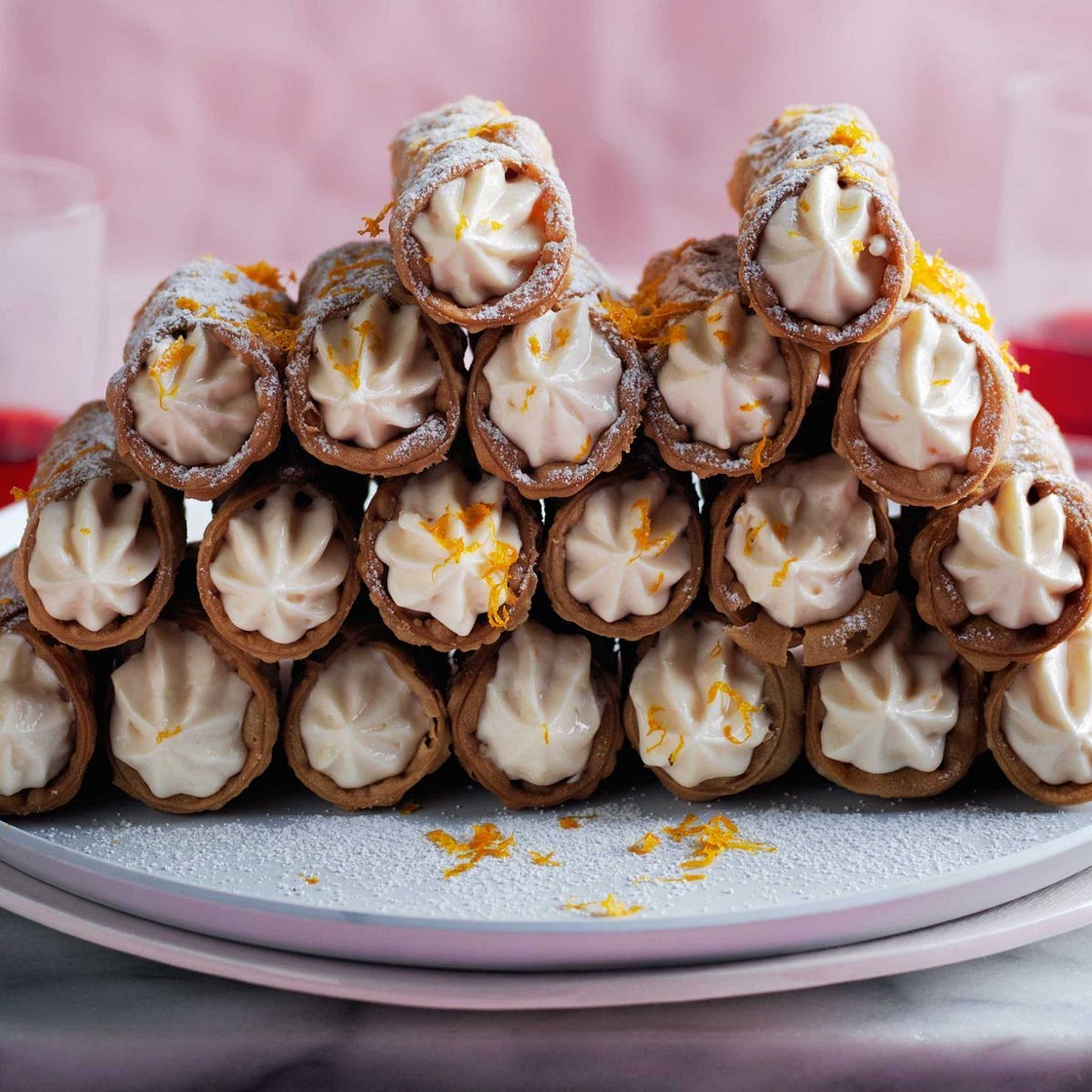 Campari and white chocolate cannoli