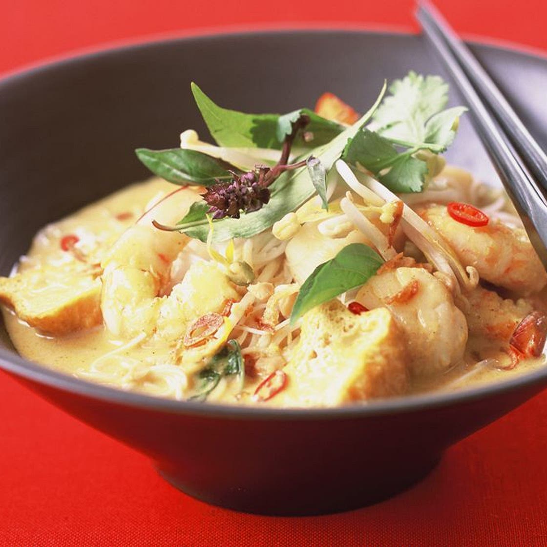 Easy seafood laksa
