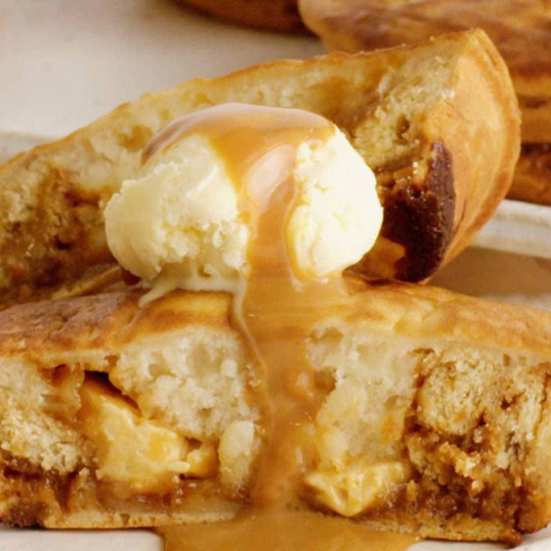 Pie maker Hokey Pokey dump cakes recipe