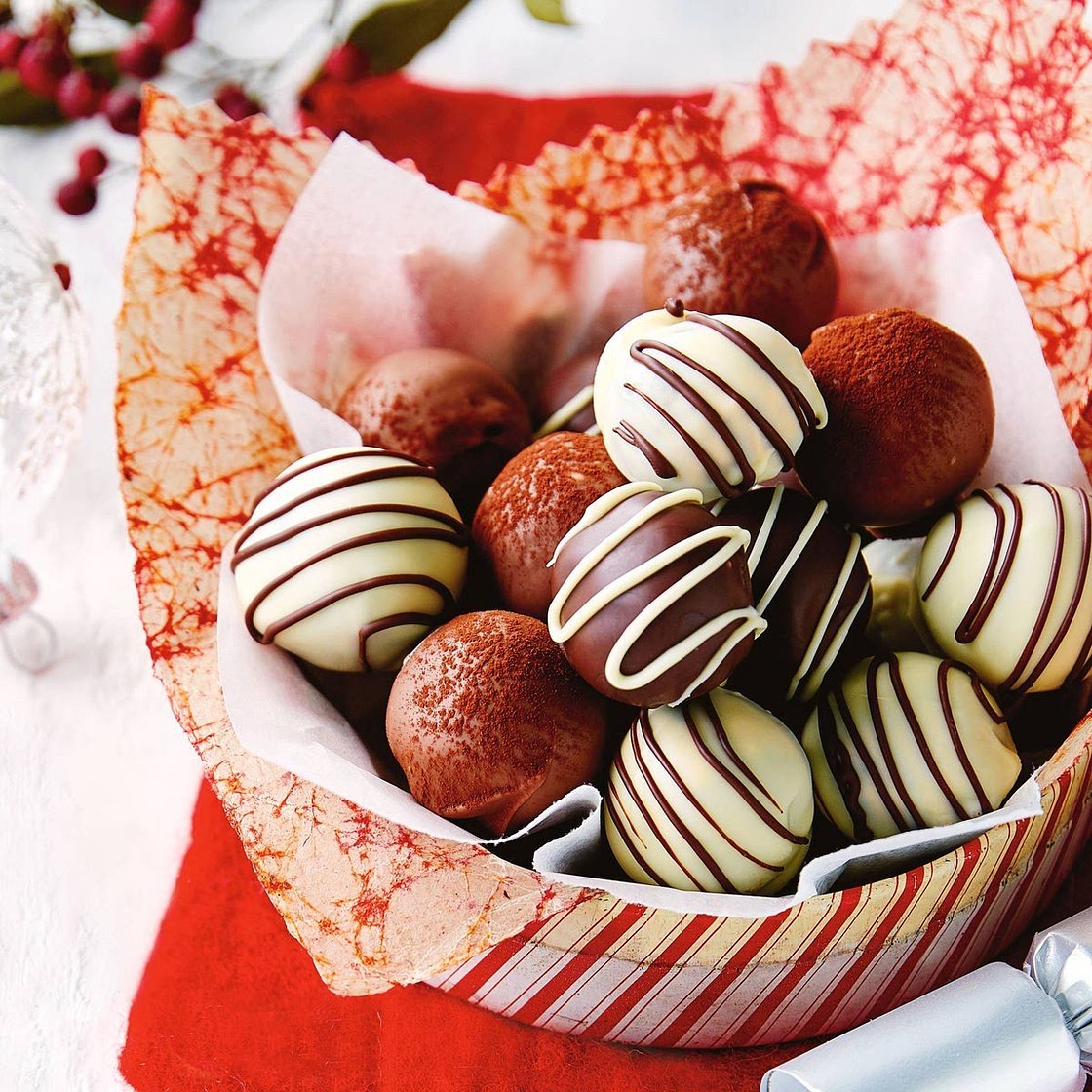 Chocolate rum ball truffles