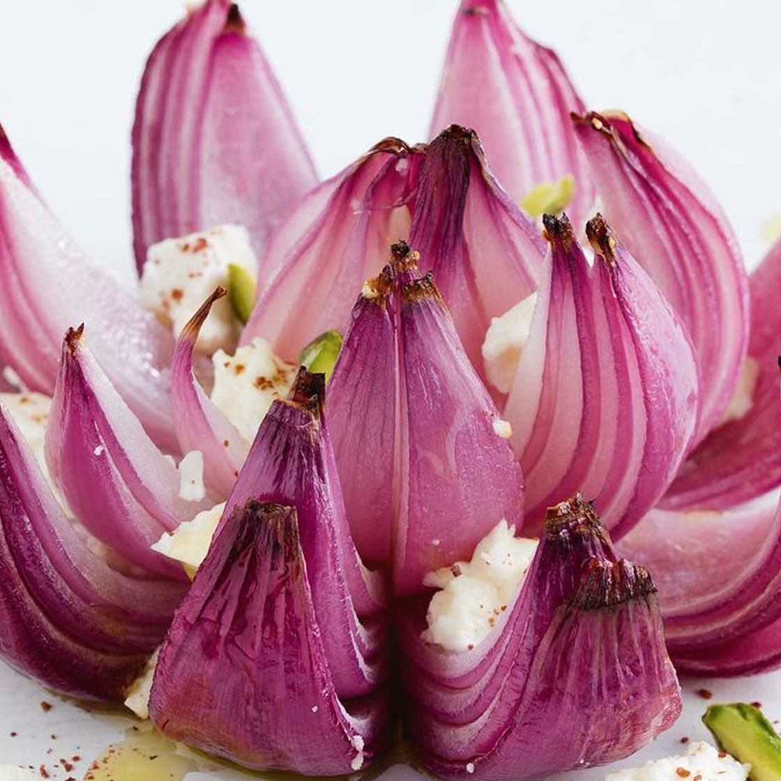 Baked onion flower