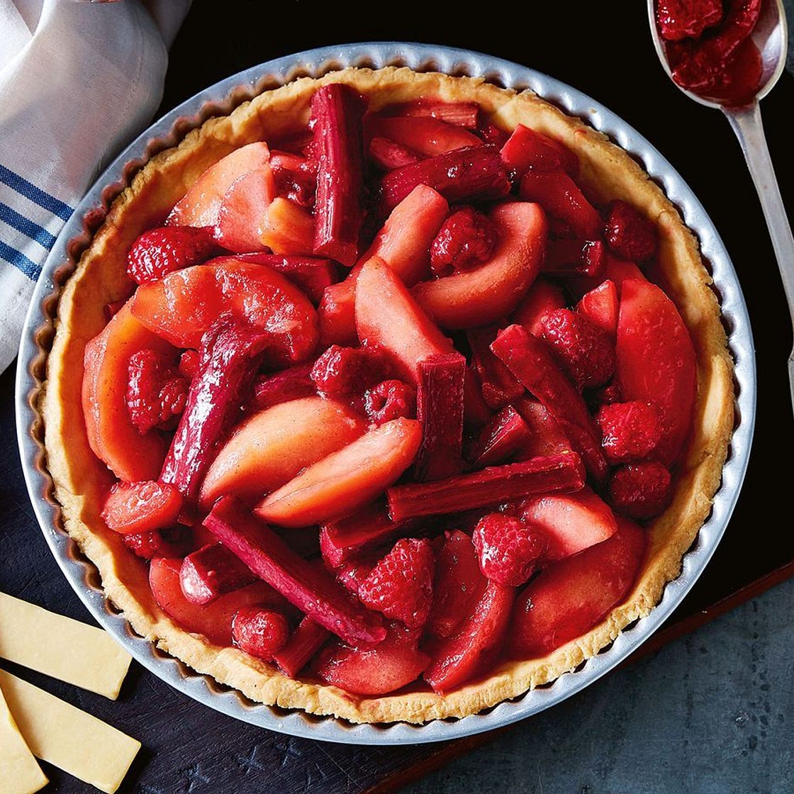 Slow cooker apple, rhubarb and raspberry pie filling