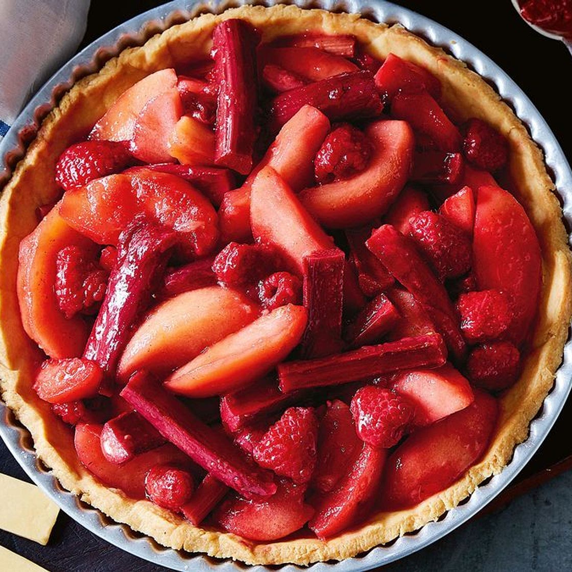 Slow cooker apple, rhubarb and raspberry pie filling