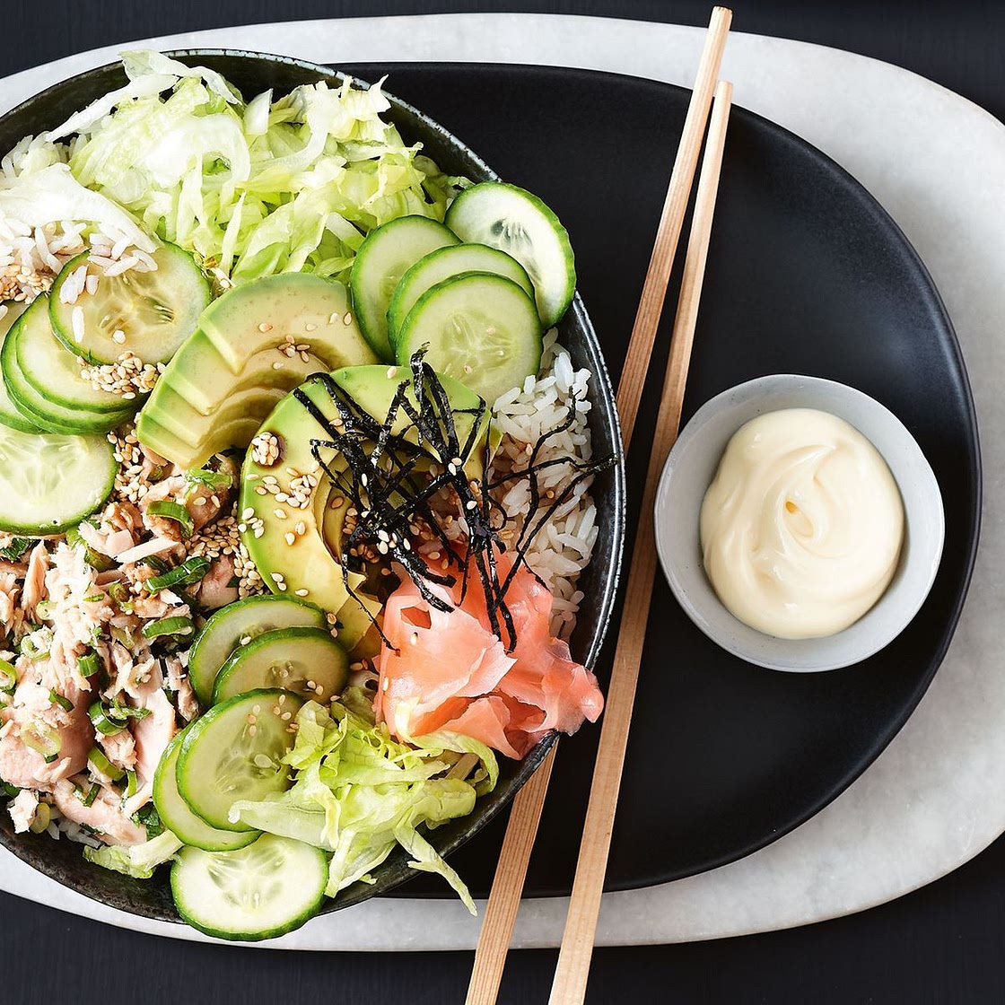 Tuna sushi bowl