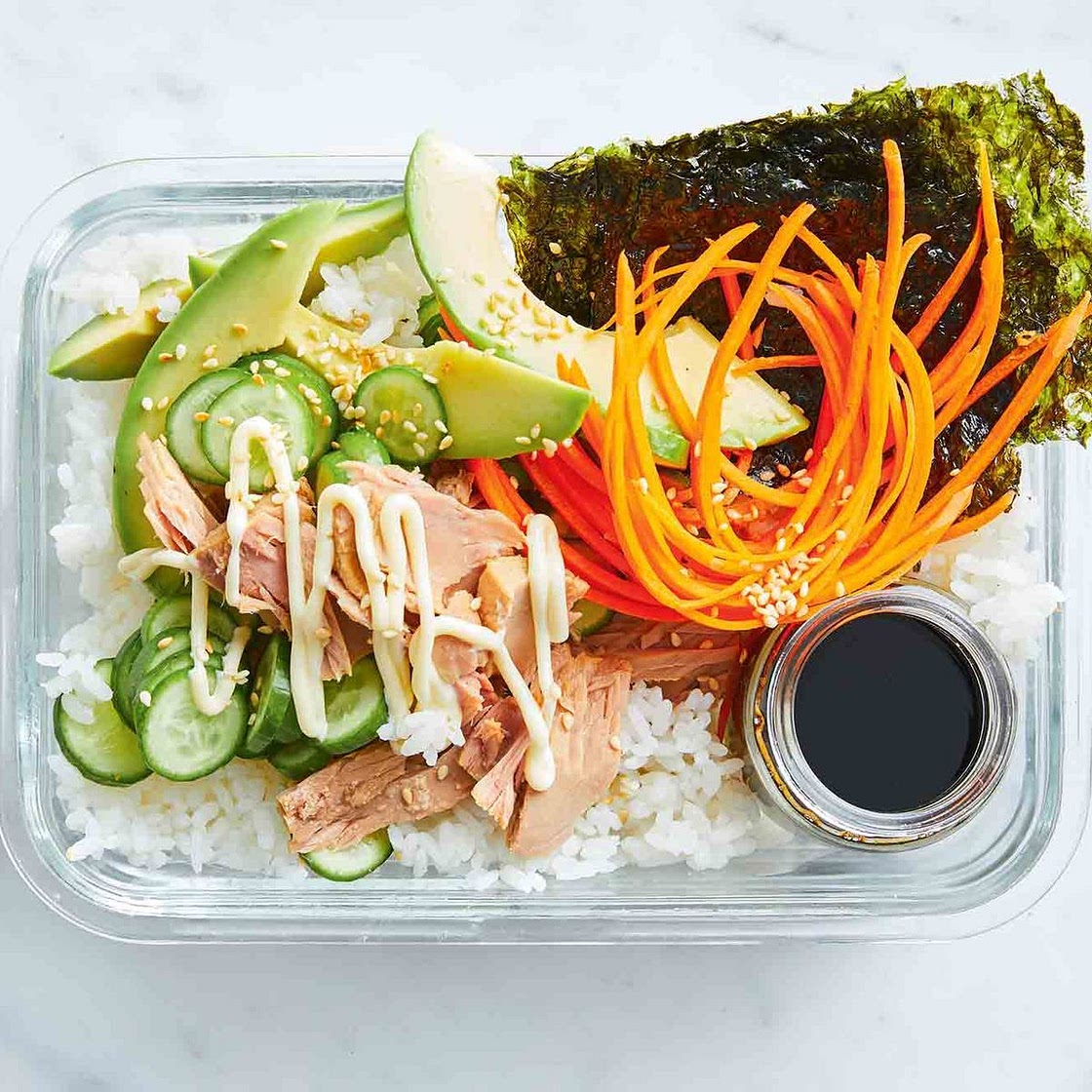 Tuna and avocado sushi salad recipe