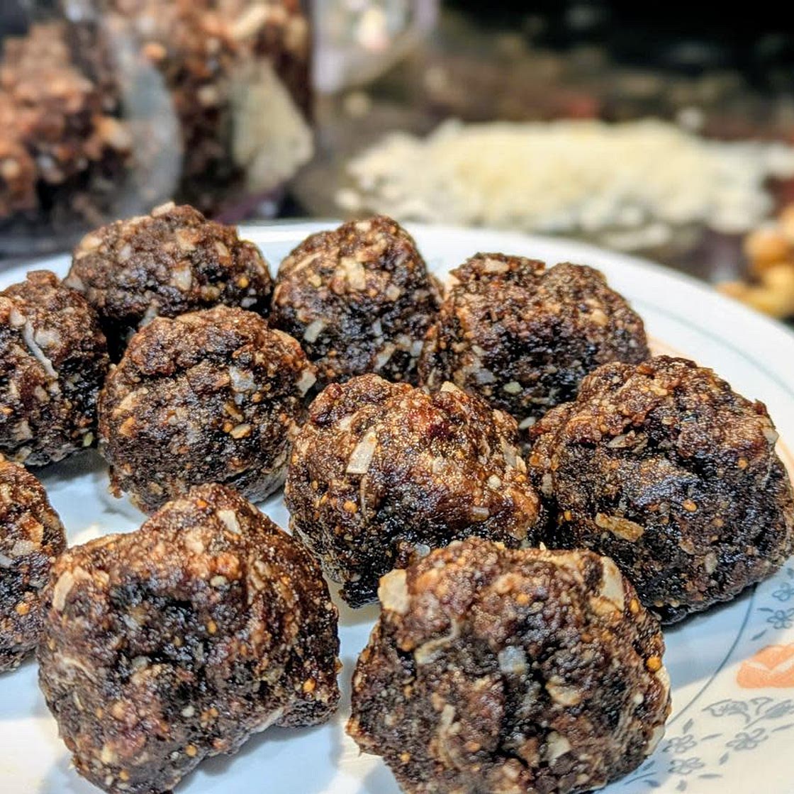 Fig & Walnut Energy Bites