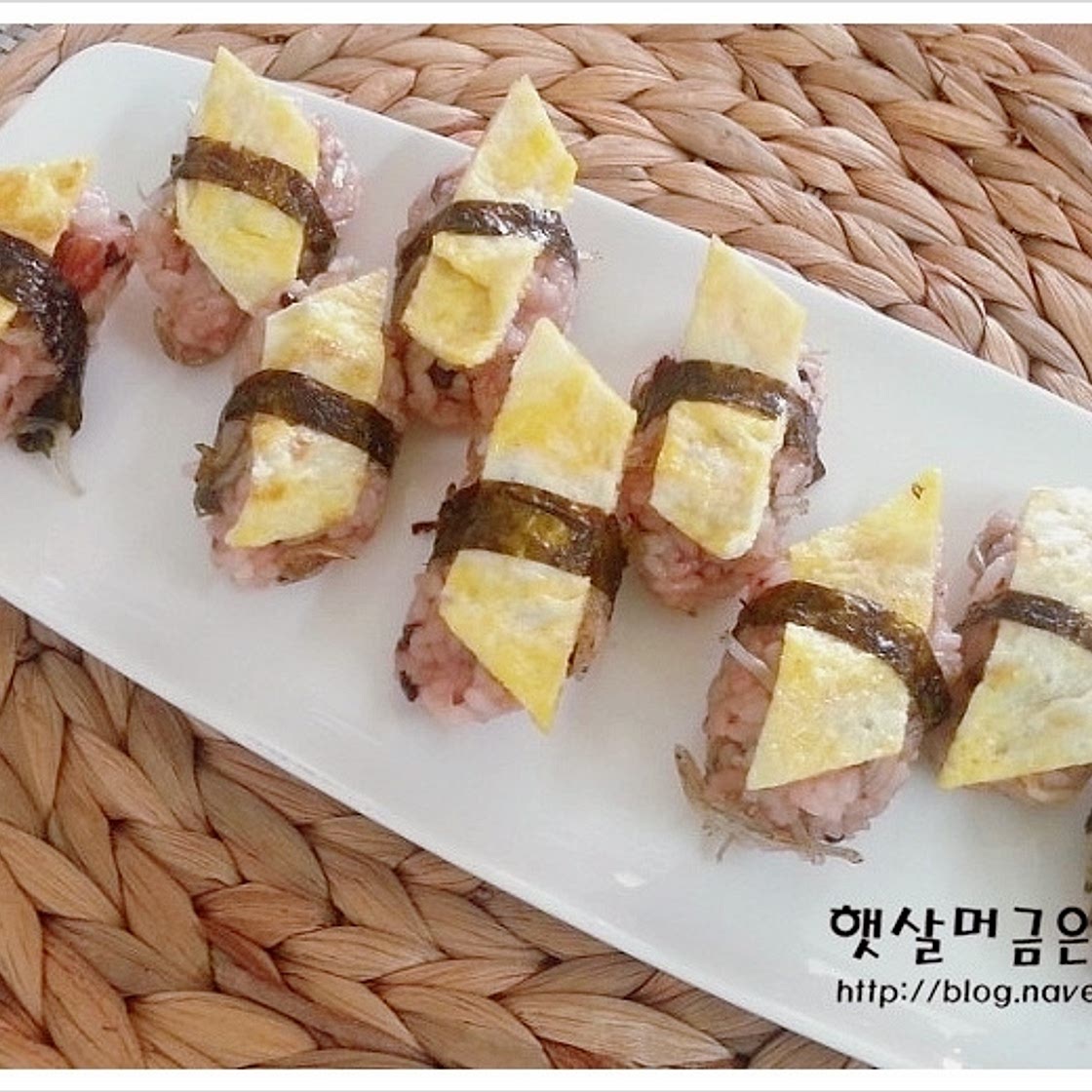 한끼 식사로 간식으로도 좋은 멸치주먹밥 만들기