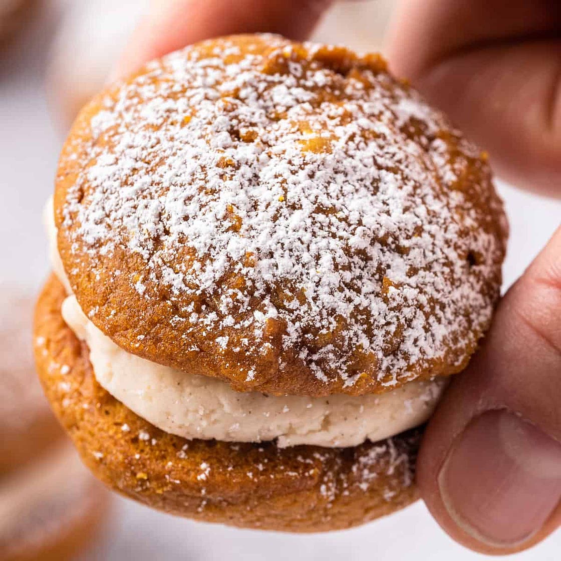 Spiced Pumpkin Whoopie Pies