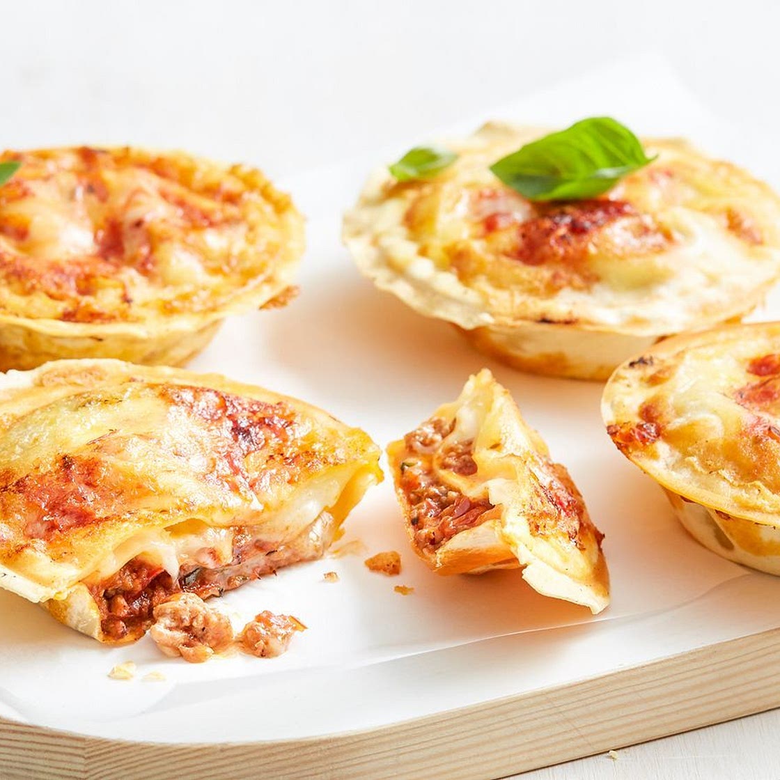 Pie maker mini lasagne recipe