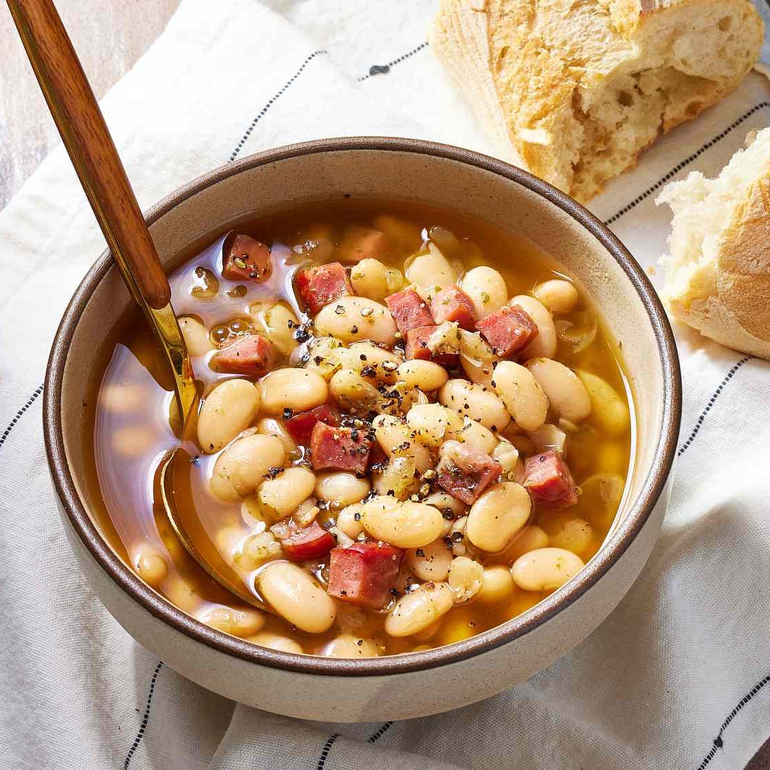 Slow Cooker Ham and Beans
