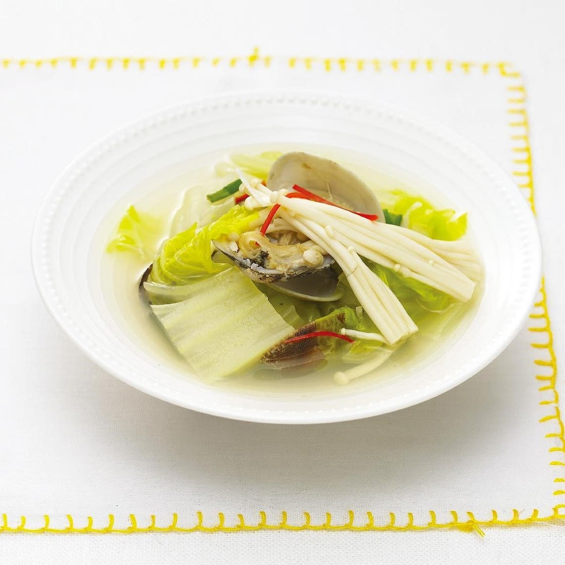 배추바지락팽이버섯찜 만드는 법