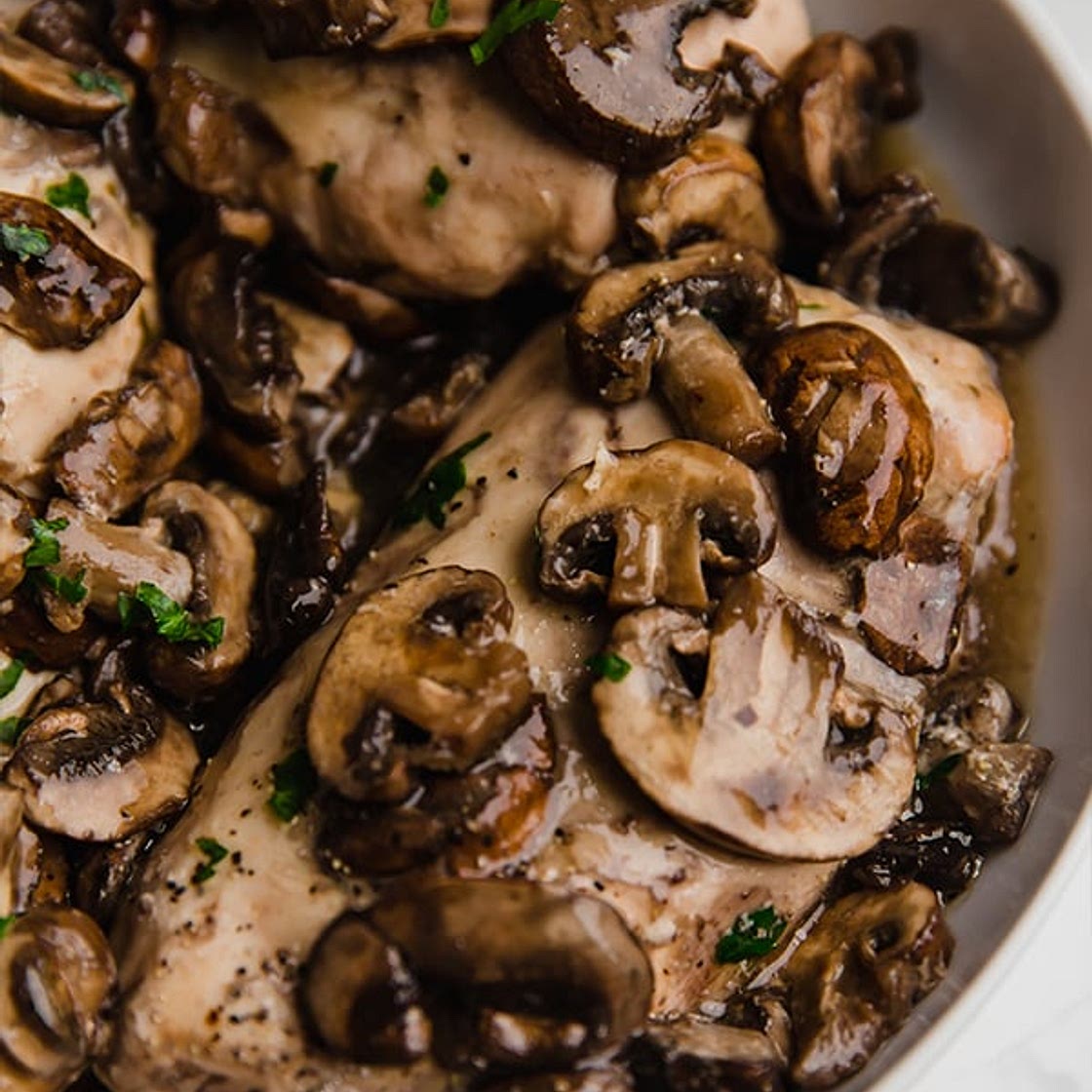 Slow Cooker Chicken Marsala