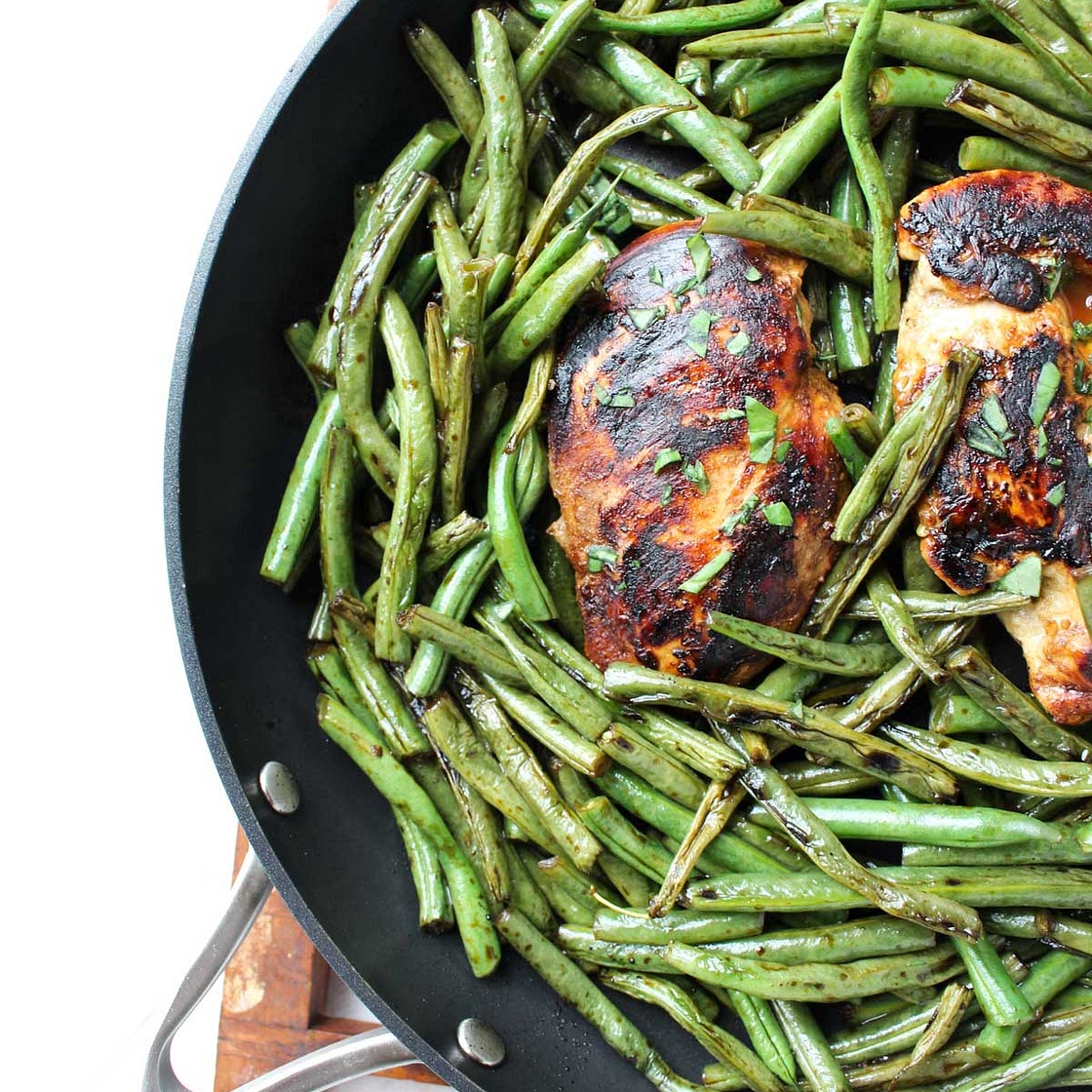 Balsamic Chicken + Green Beans