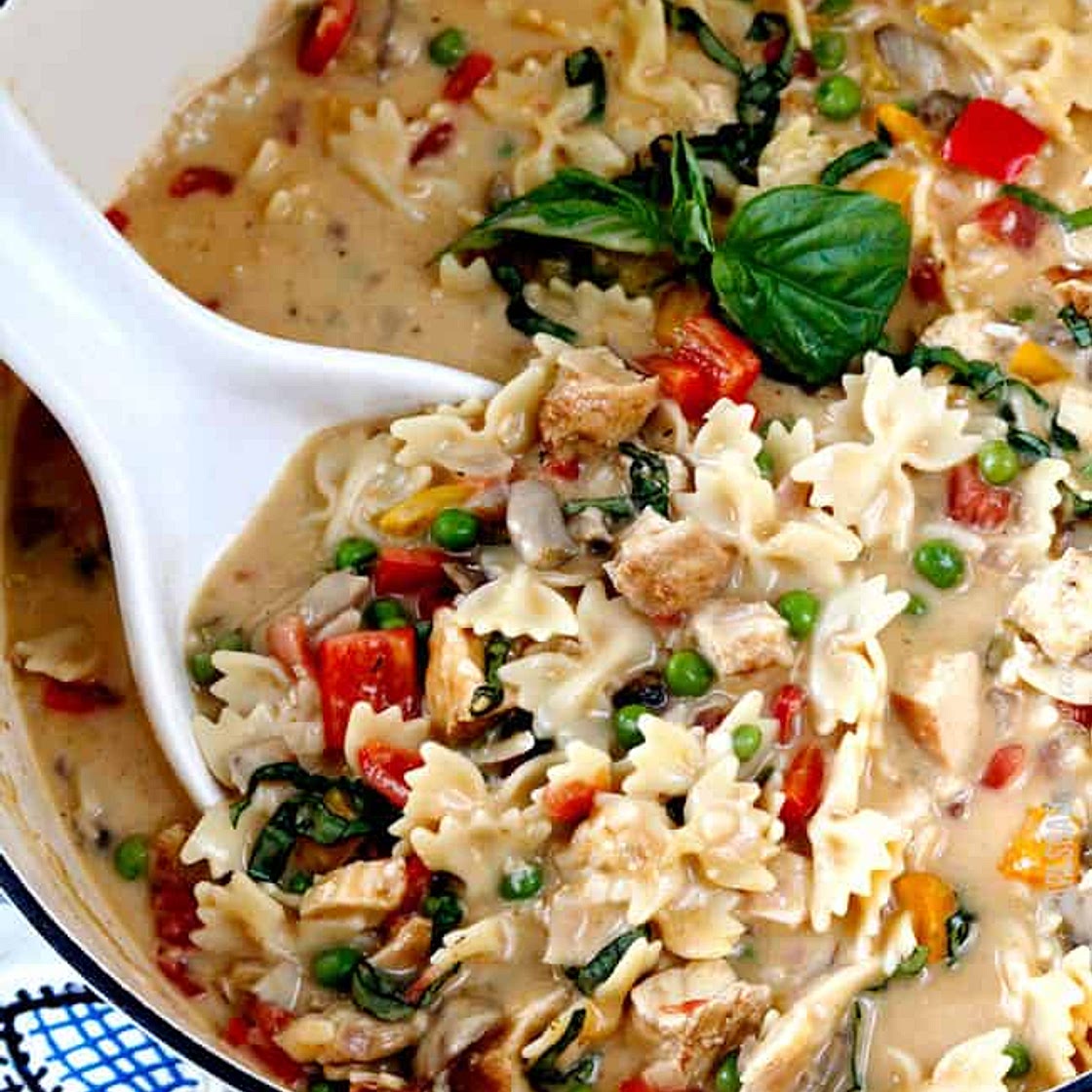 Creamy Cajun Chicken Pasta Soup