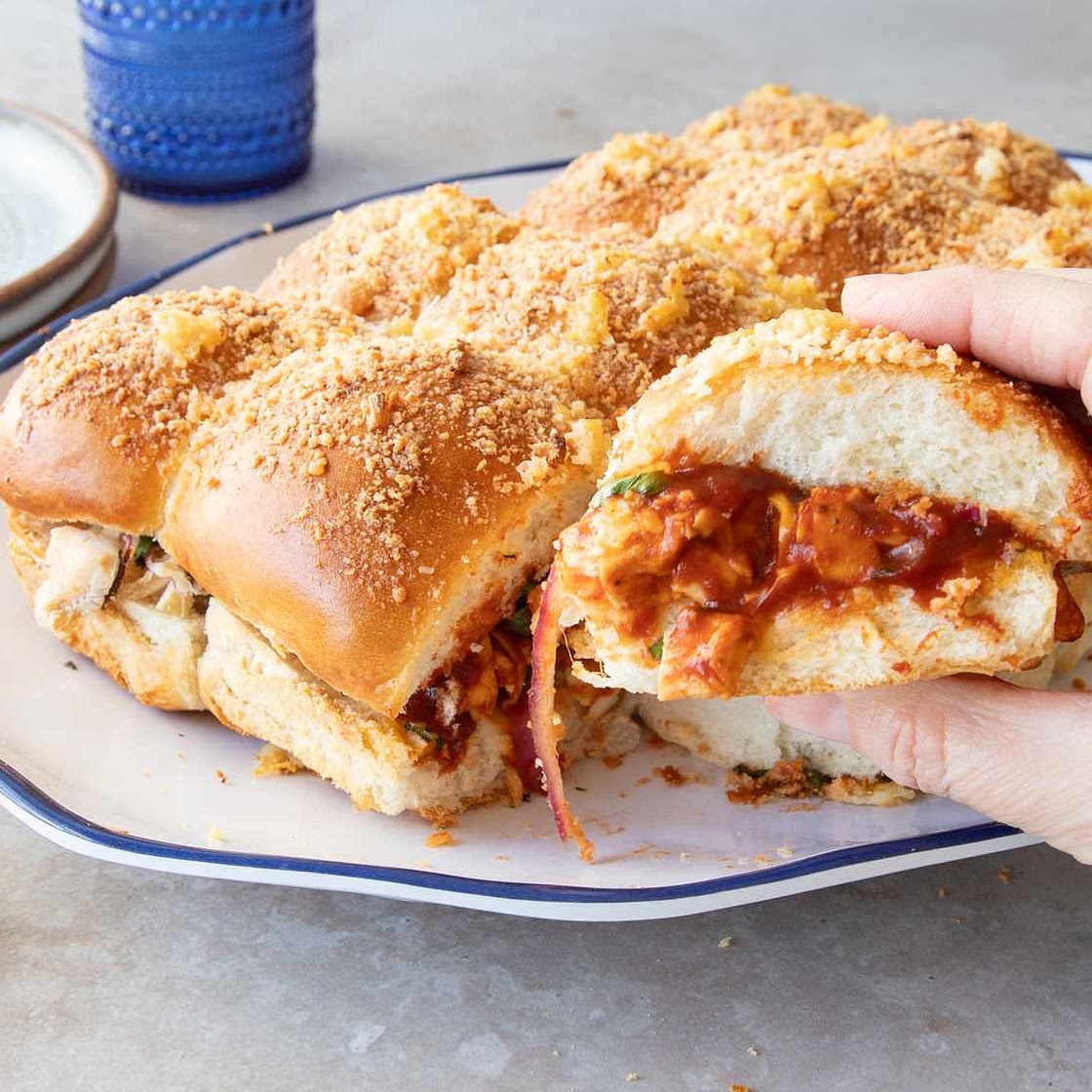 Pull-Apart Chicken Sliders