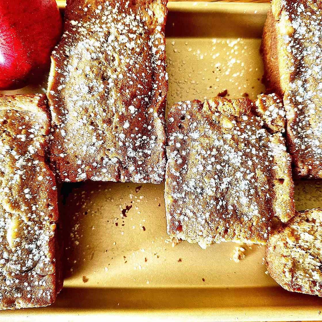 Quick Apple Pie Bread